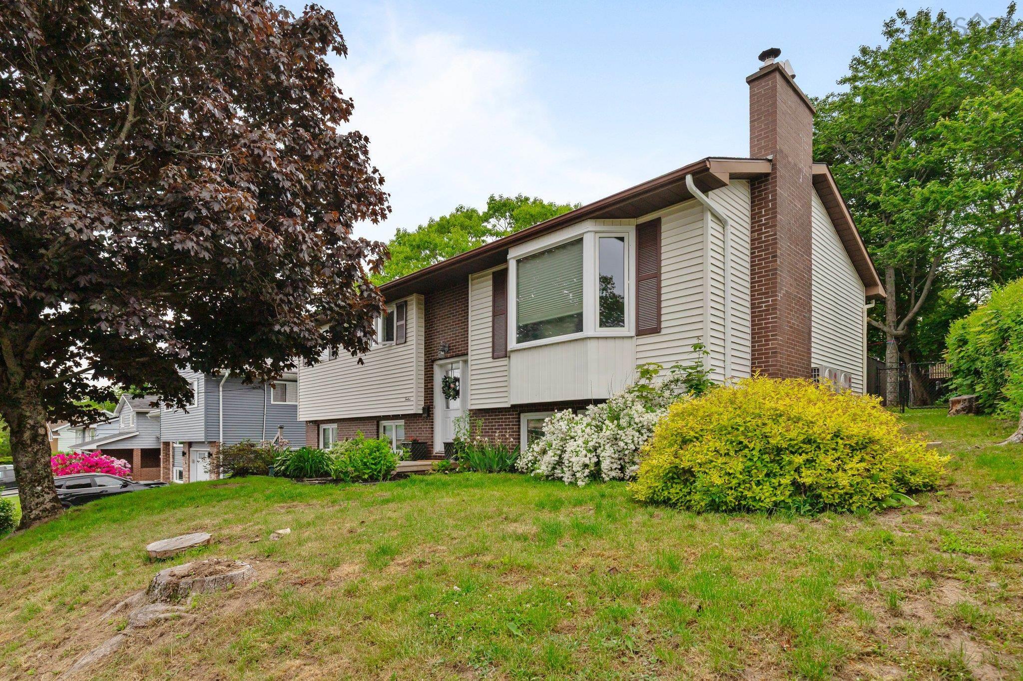 12 BERNCRAY AVE, DARTMOUTH, NS Photo 1