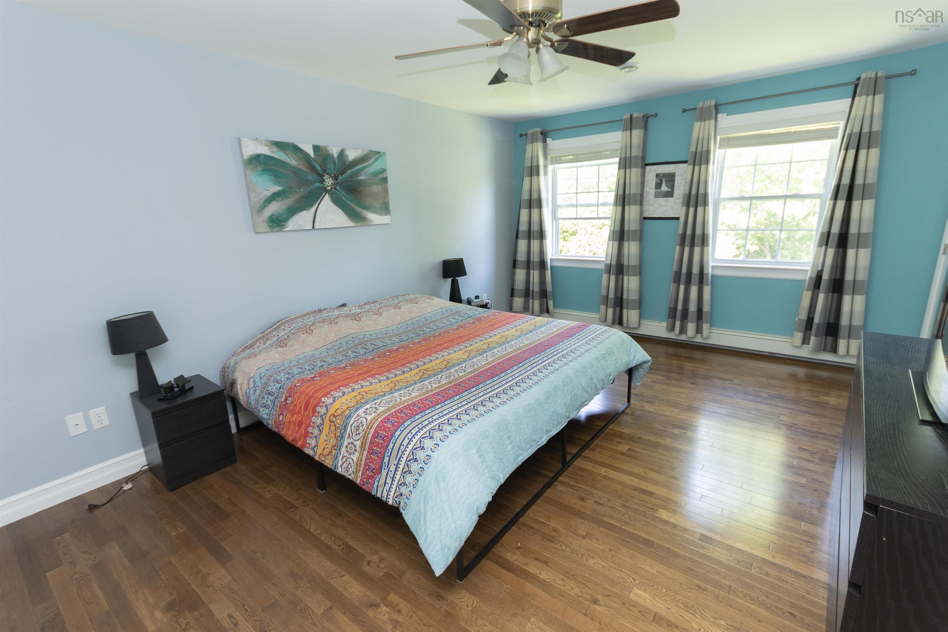 202 Lindforest Court photo #27