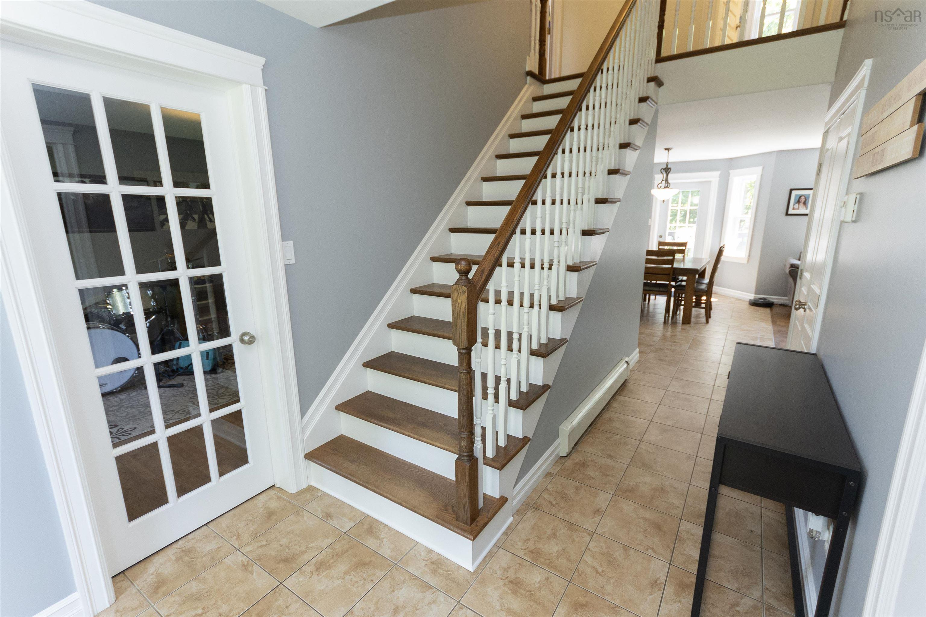 202 Lindforest Court photo #10