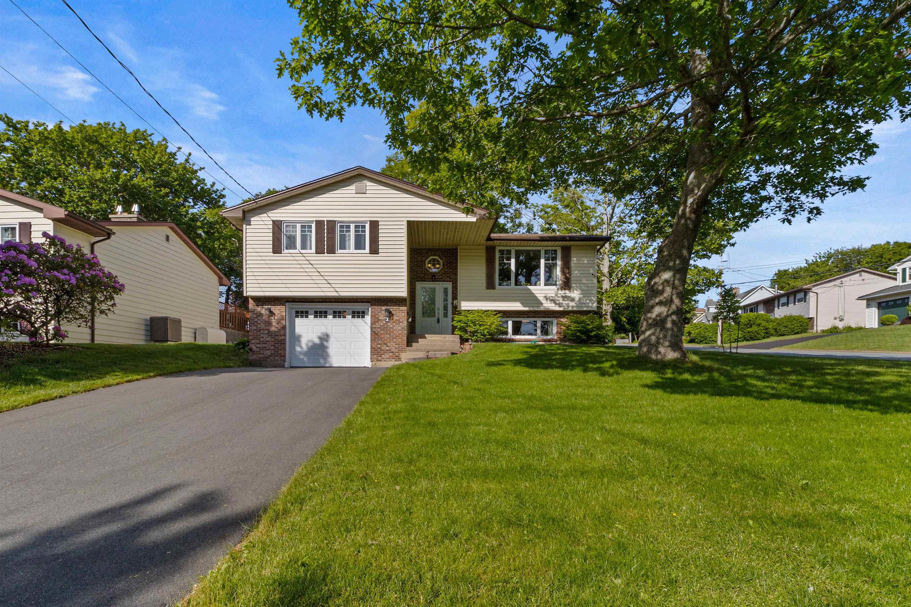2 BERNCRAY AVE, DARTMOUTH, NS Photo 1