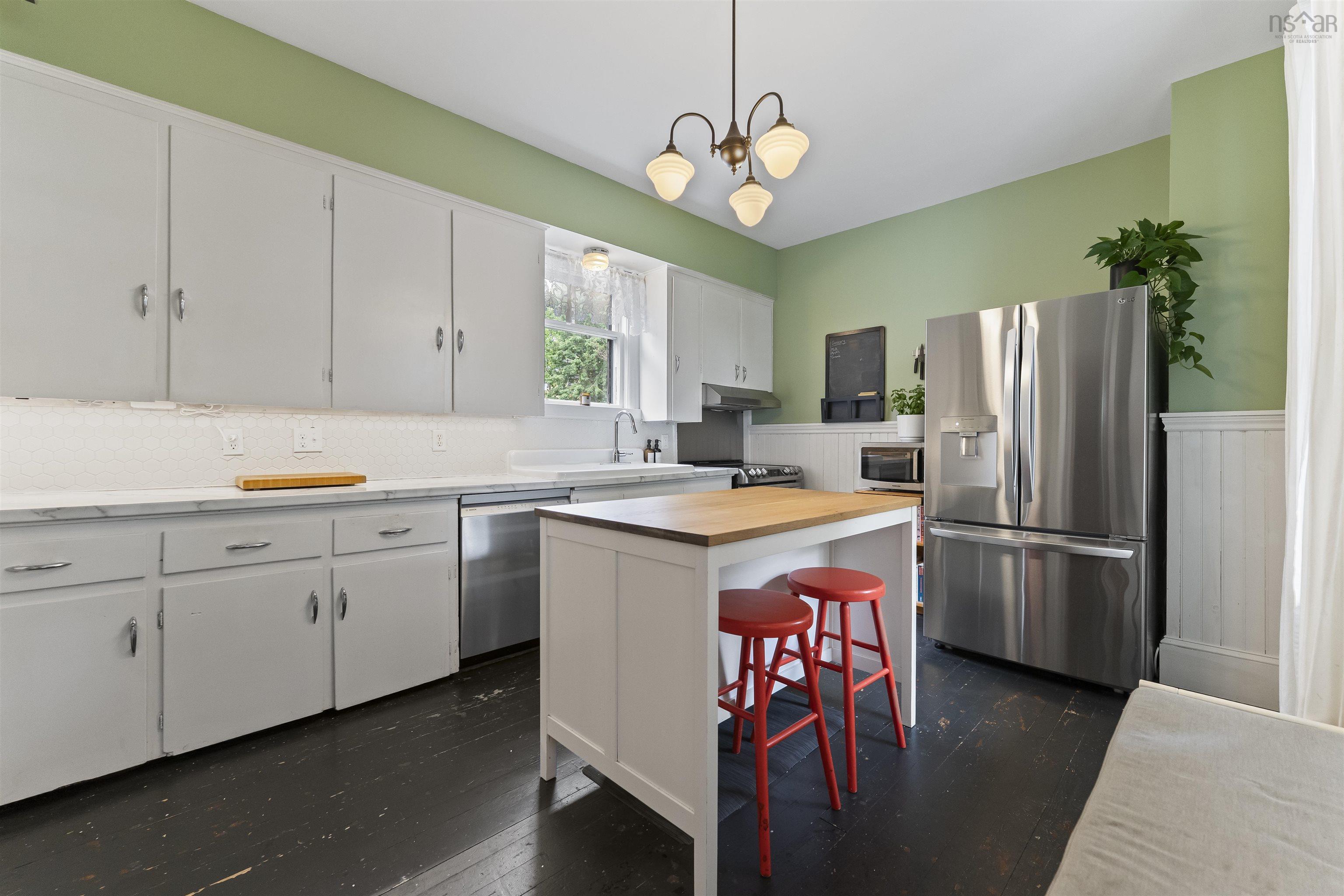 226 Prince Arthur Avenue photo #12