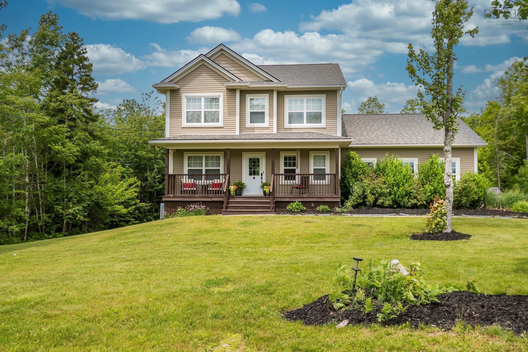 110 COULTER CRES, OAKFIELD, NS Photo 1