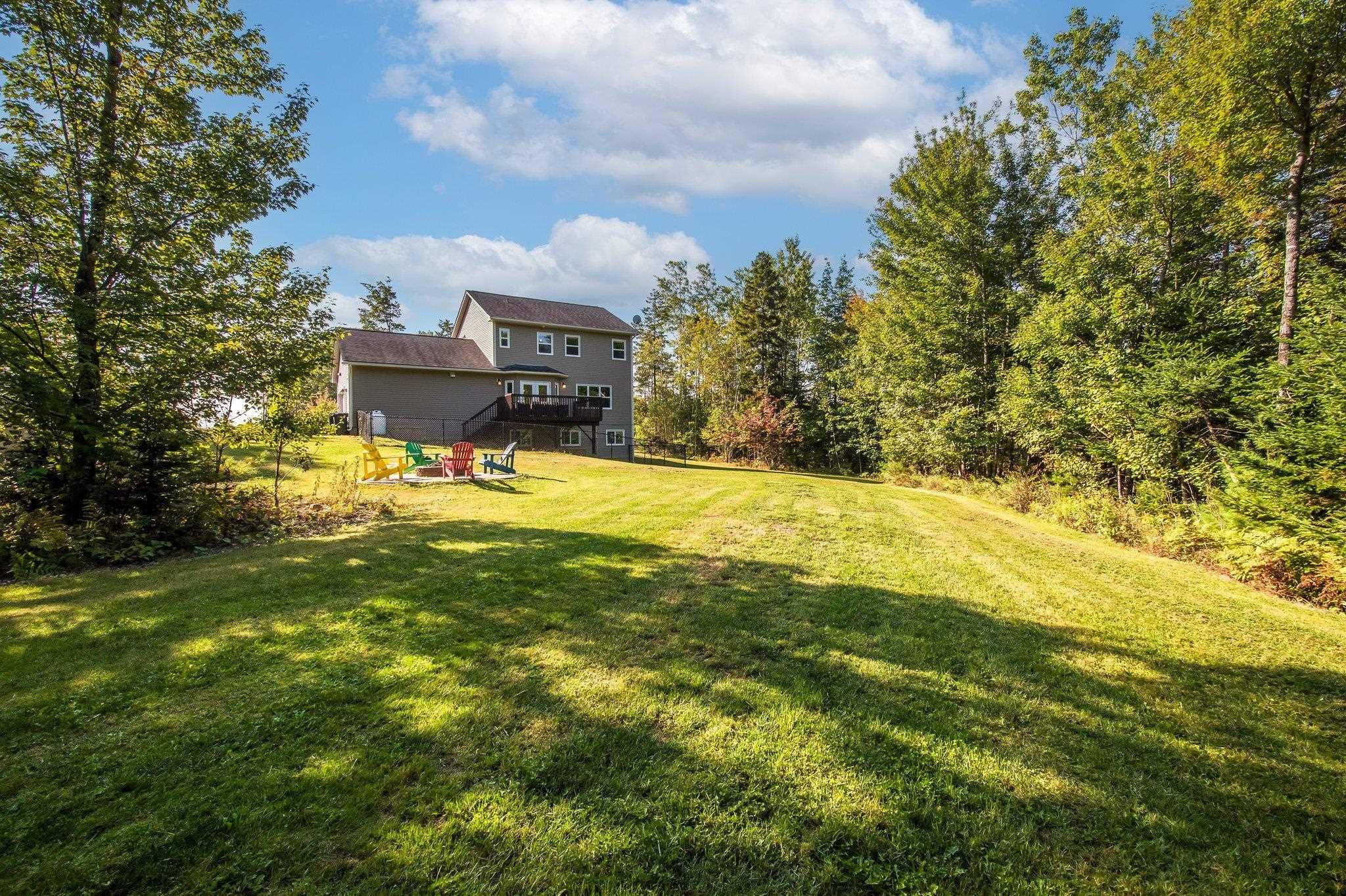 110 Coulter Crescent photo #39
