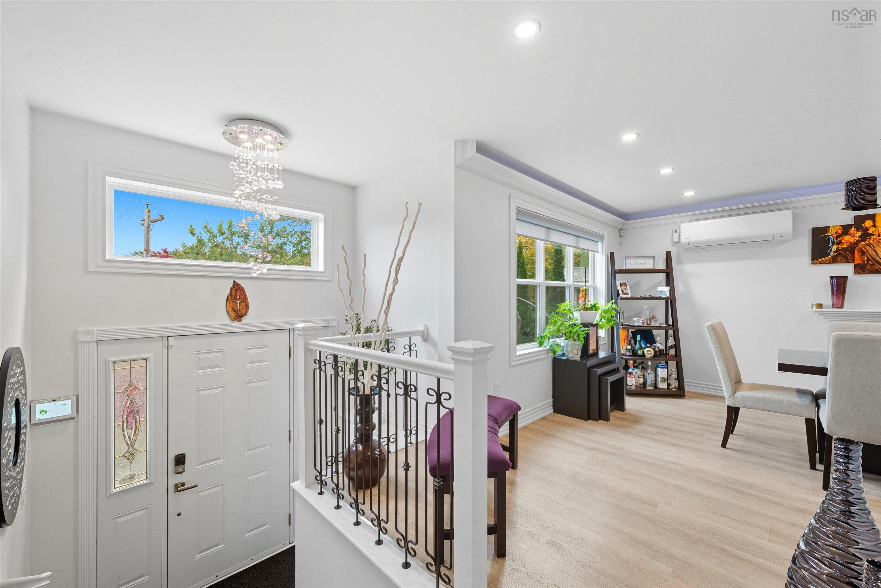 55 Donaldson Avenue photo #2