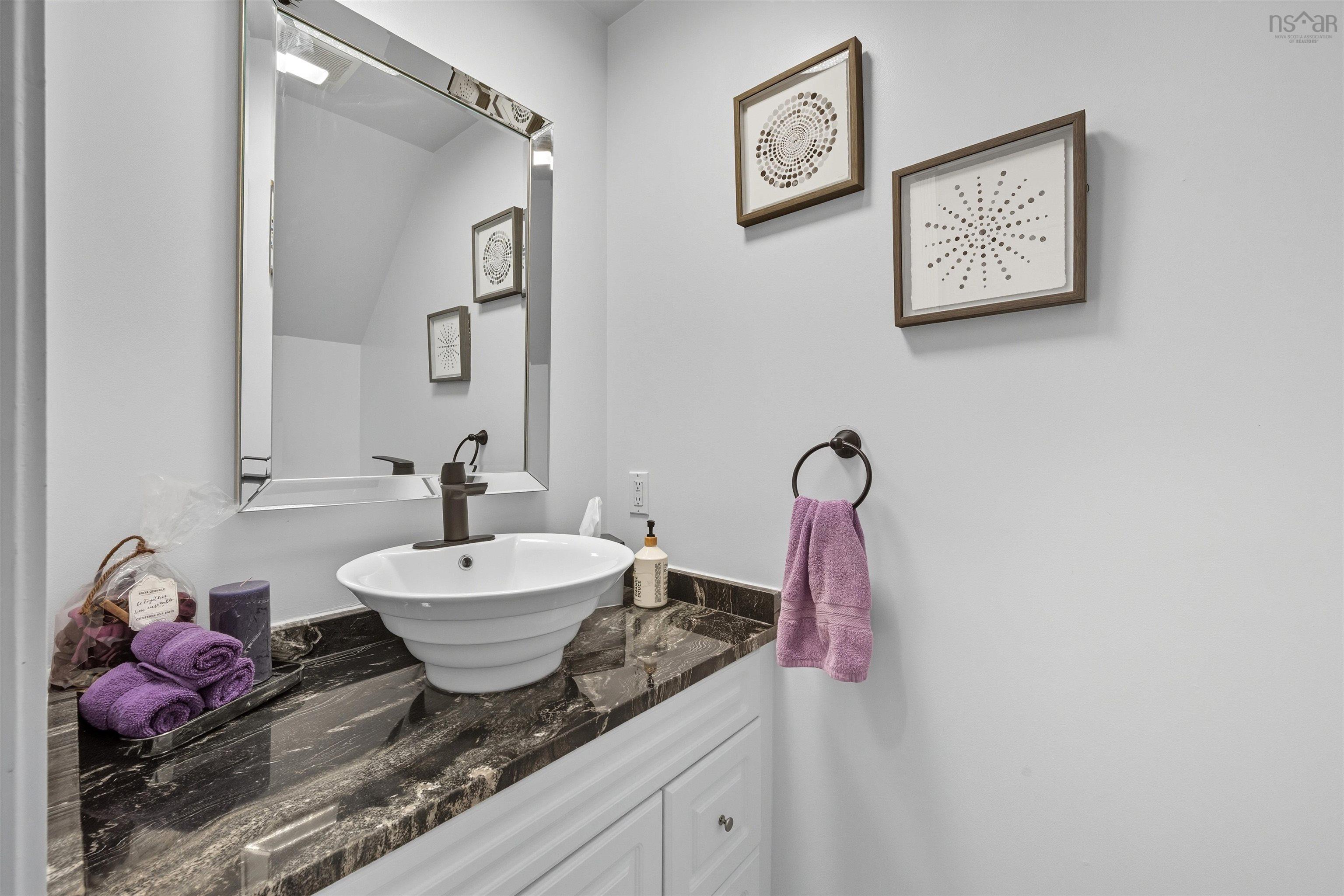 55 Donaldson Avenue photo #12