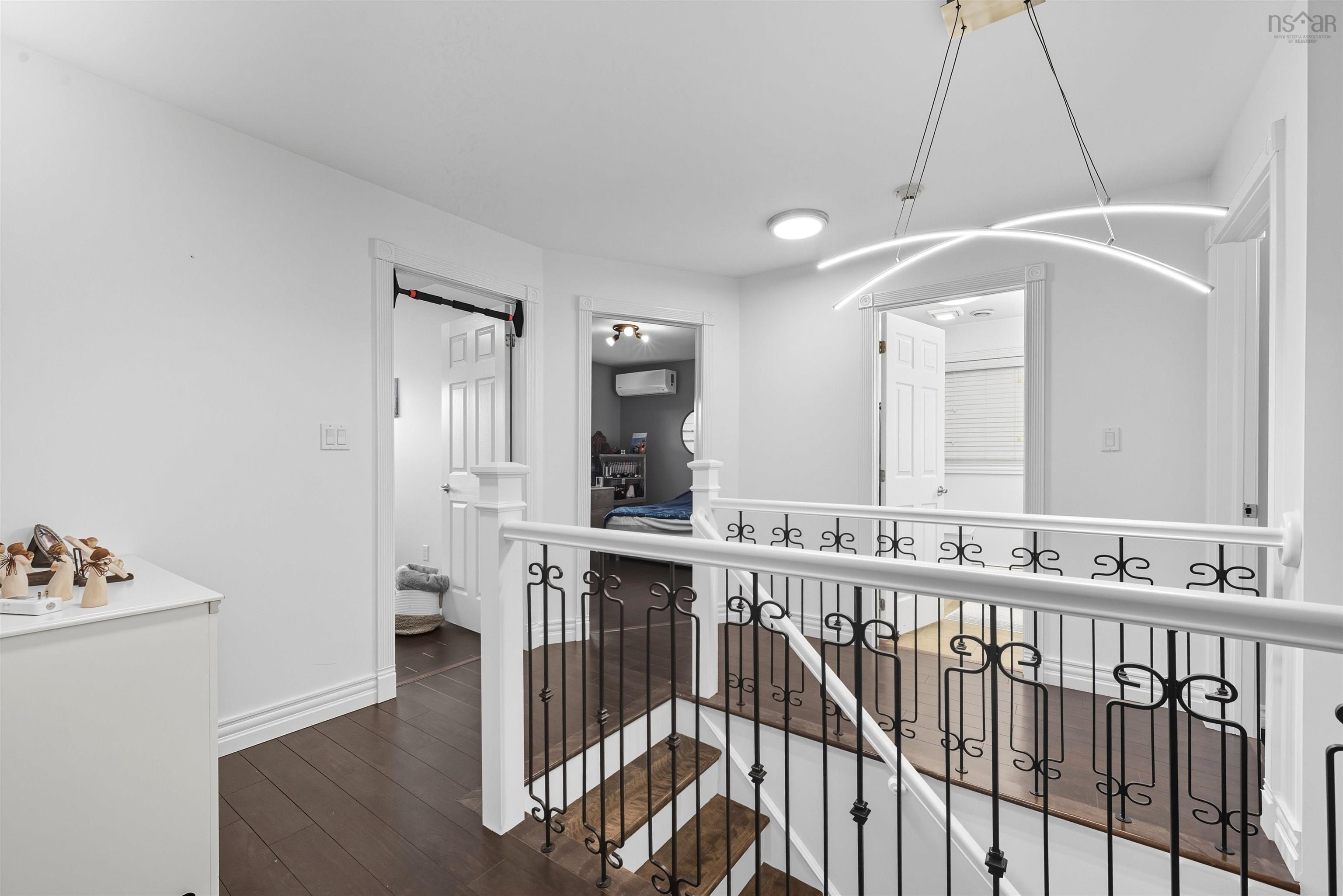 55 Donaldson Avenue photo #23