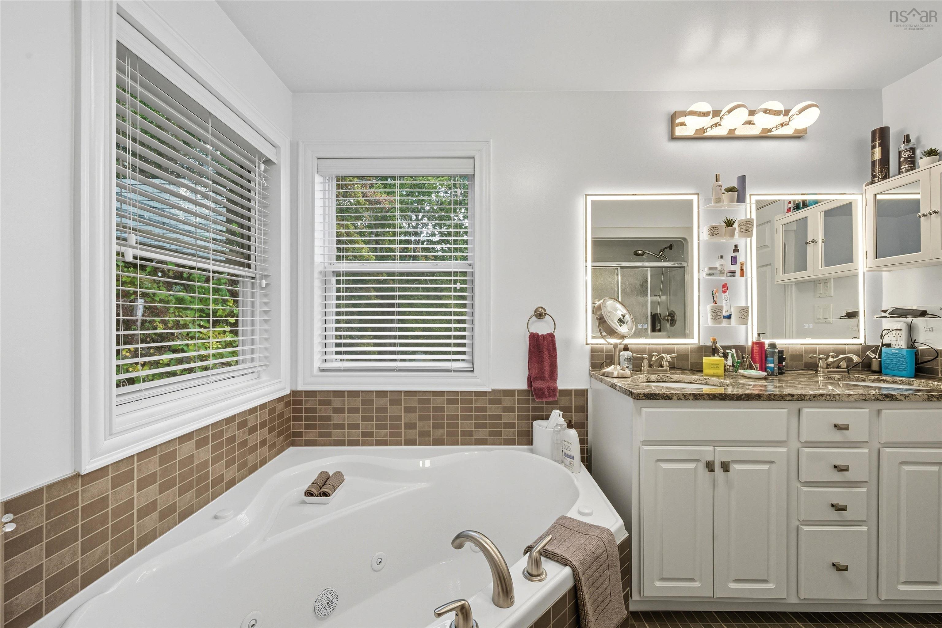 55 Donaldson Avenue photo #29