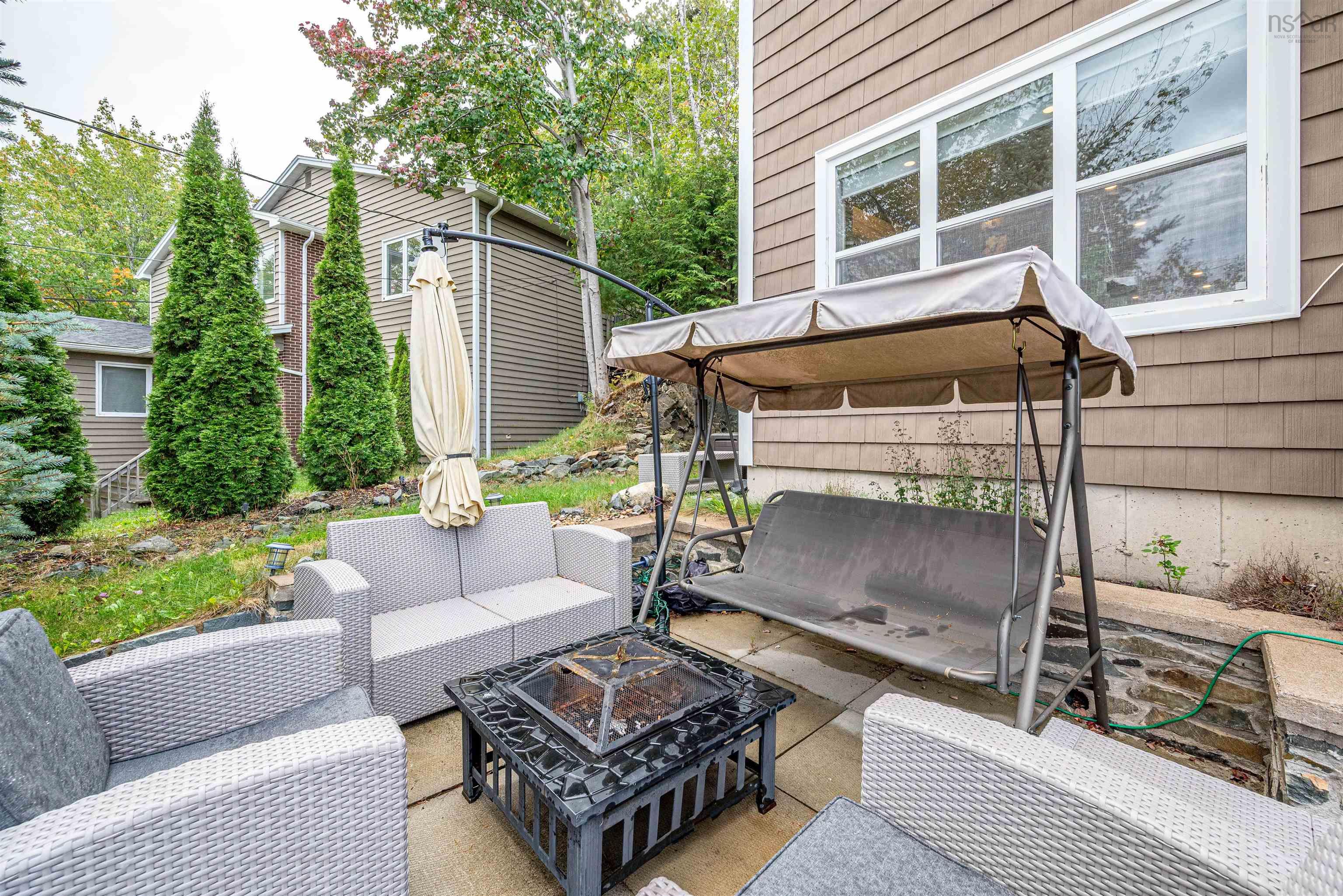 55 Donaldson Avenue photo #41