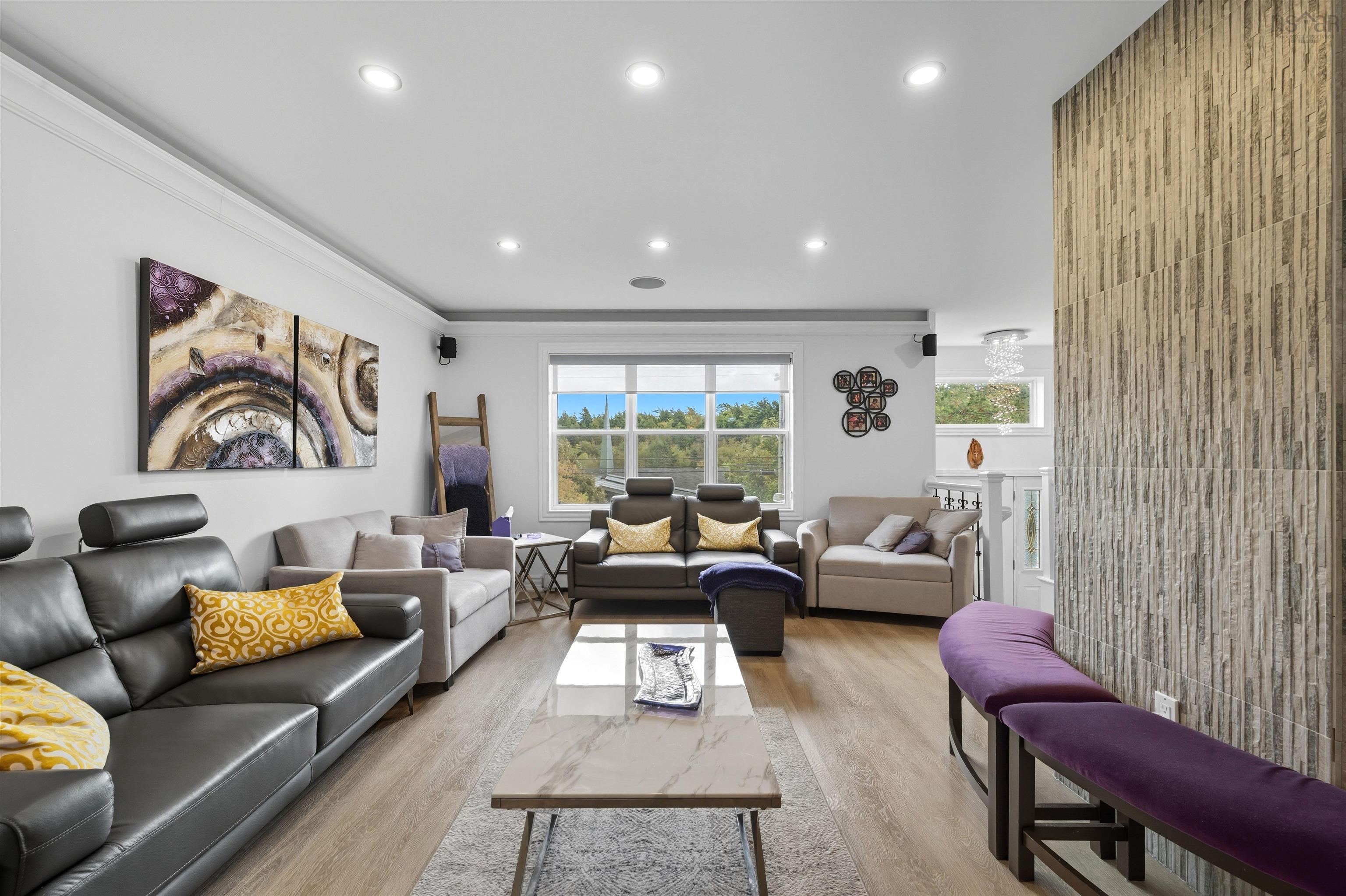 55 Donaldson Avenue photo #8