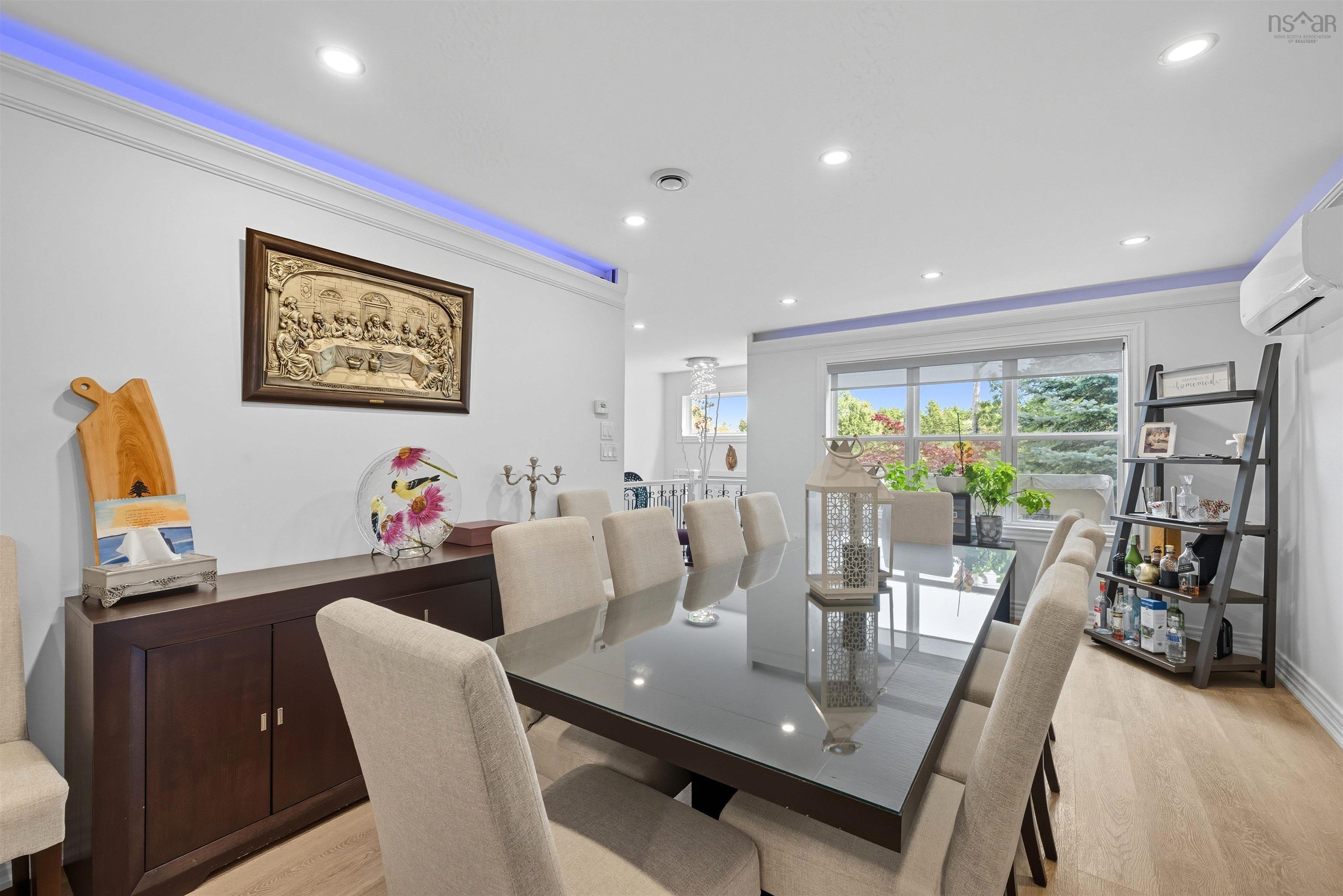 55 Donaldson Avenue photo #10