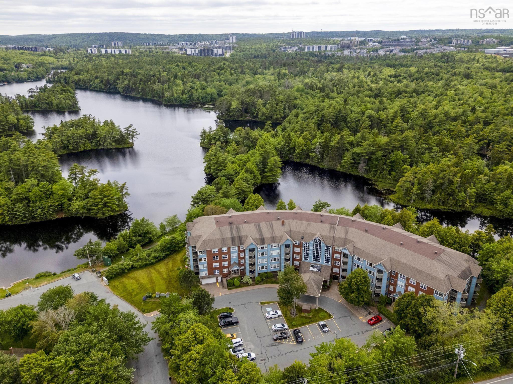 2 LAKE DR, UNIT 305, BEDFORD, NS Photo 1