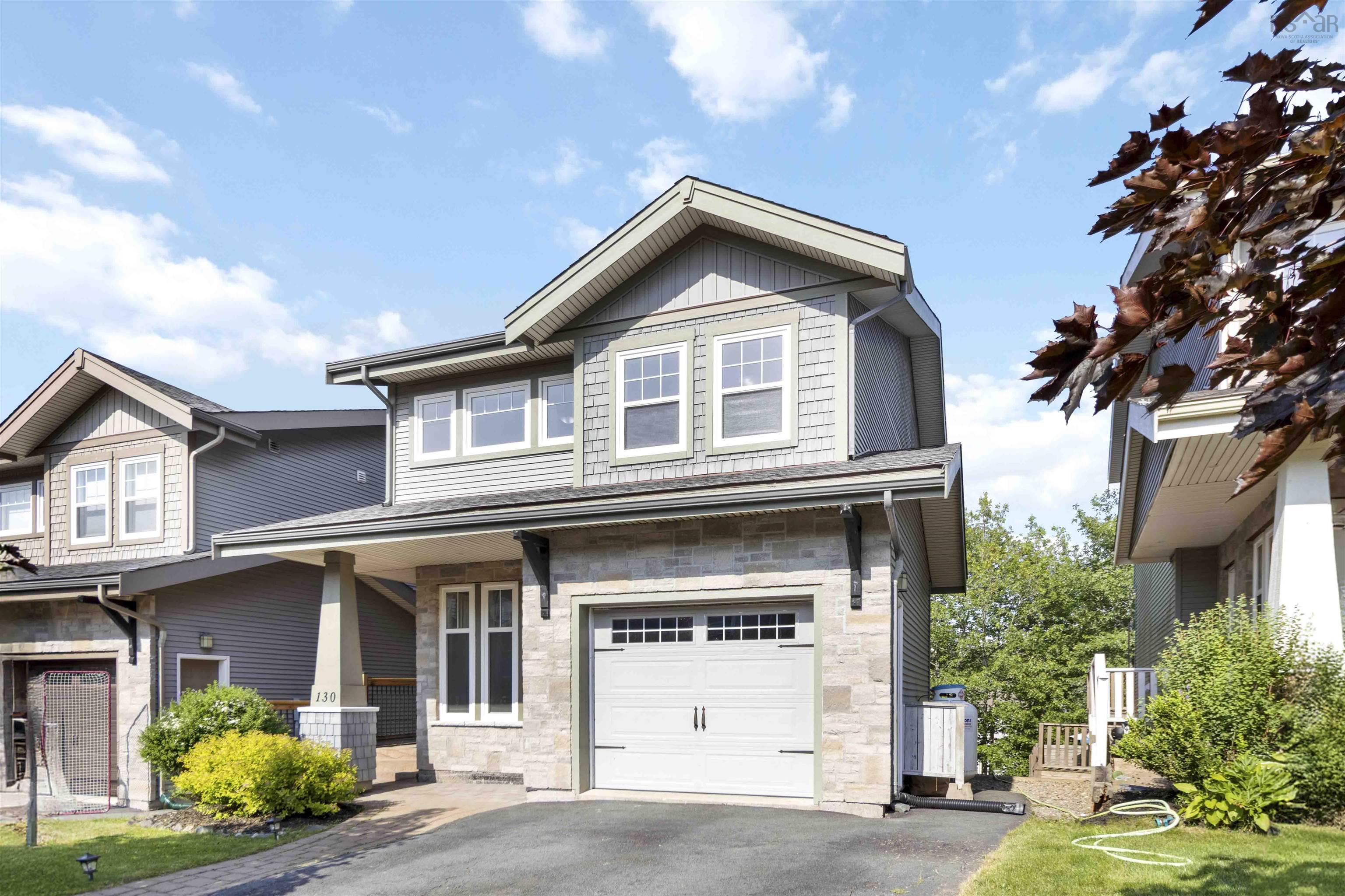 130 CAPSTONE CRES, BEDFORD, NS Photo 1