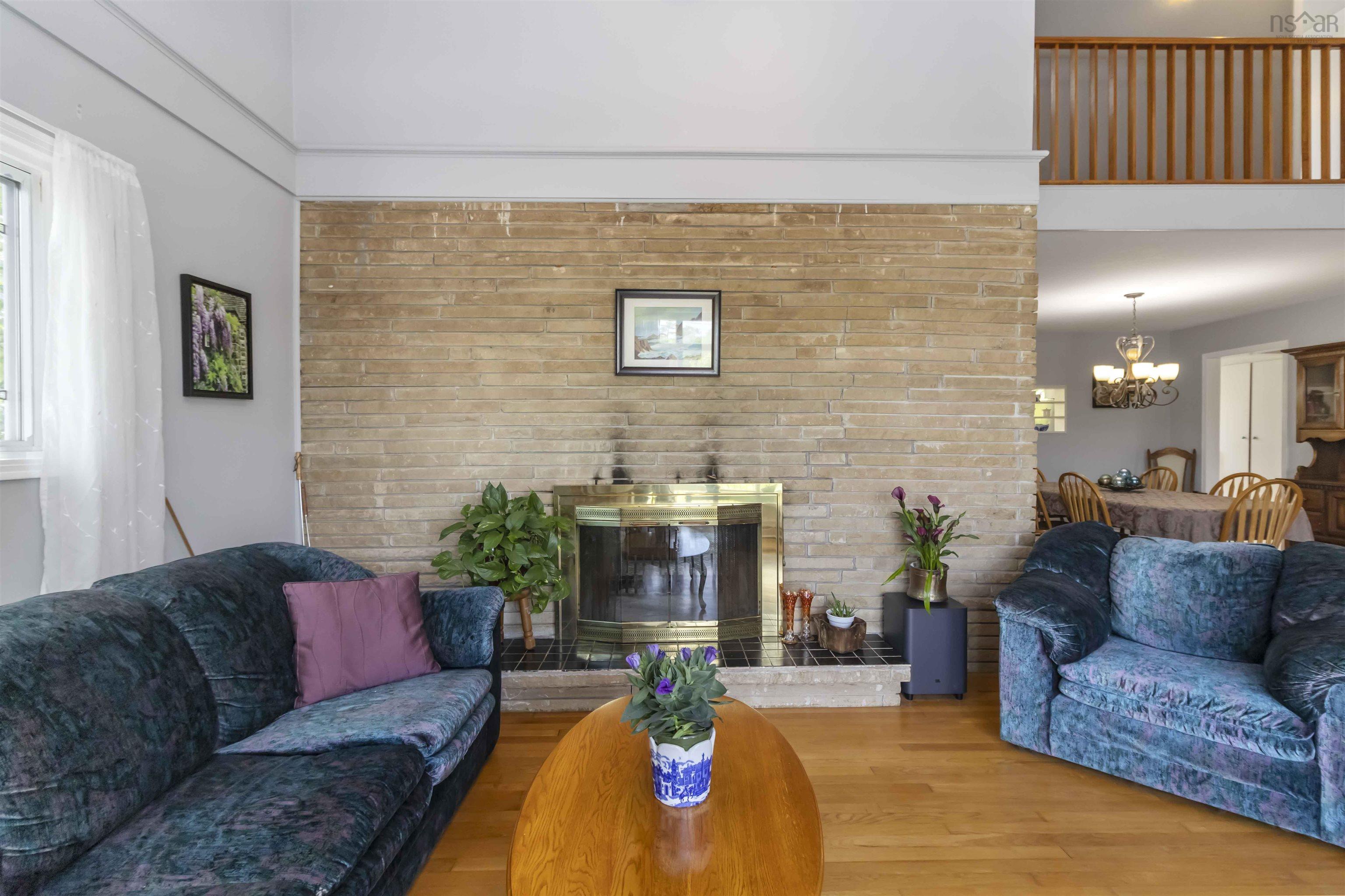 98 Wildwood Boulevard photo #13