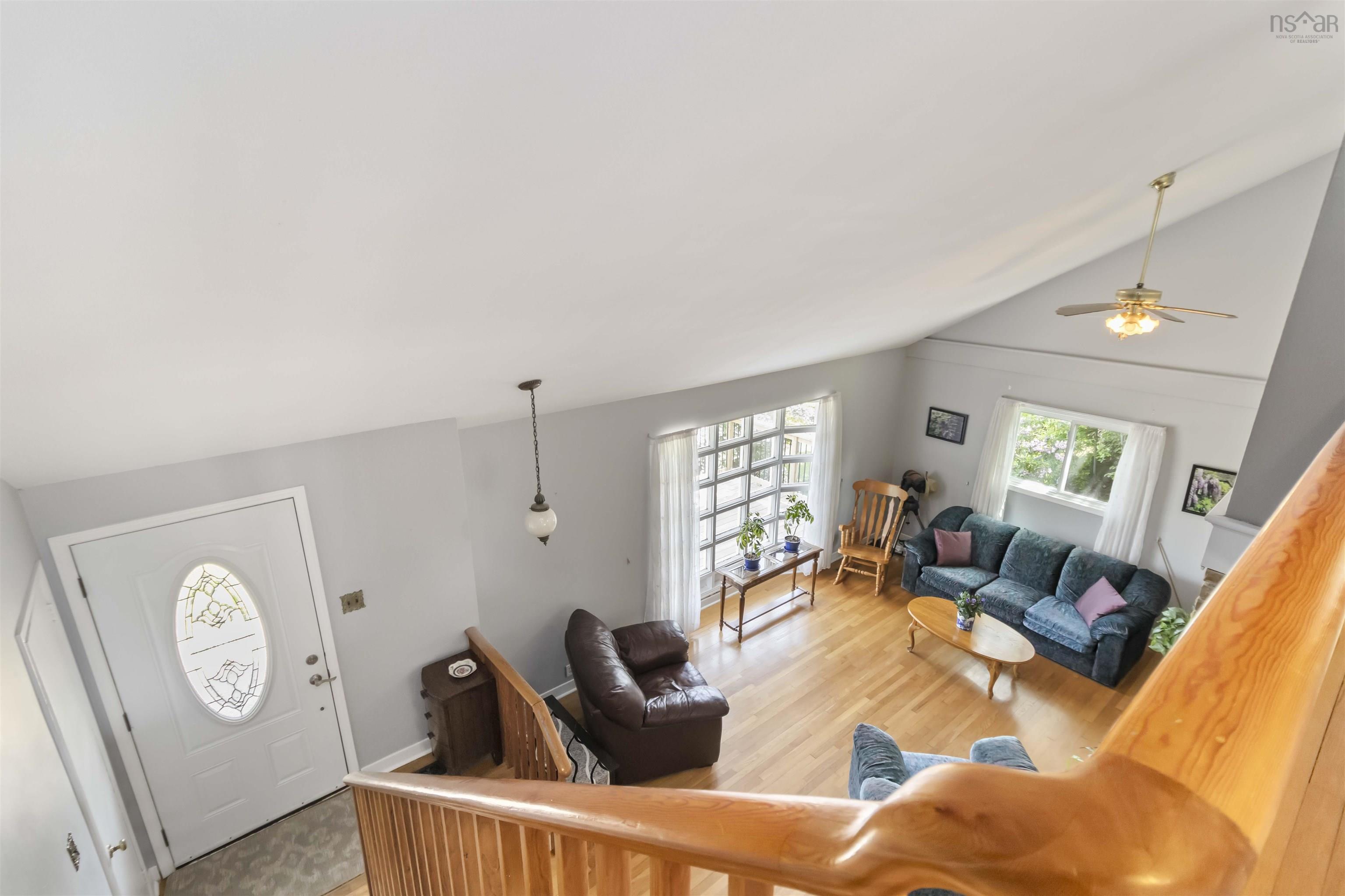 98 Wildwood Boulevard photo #29