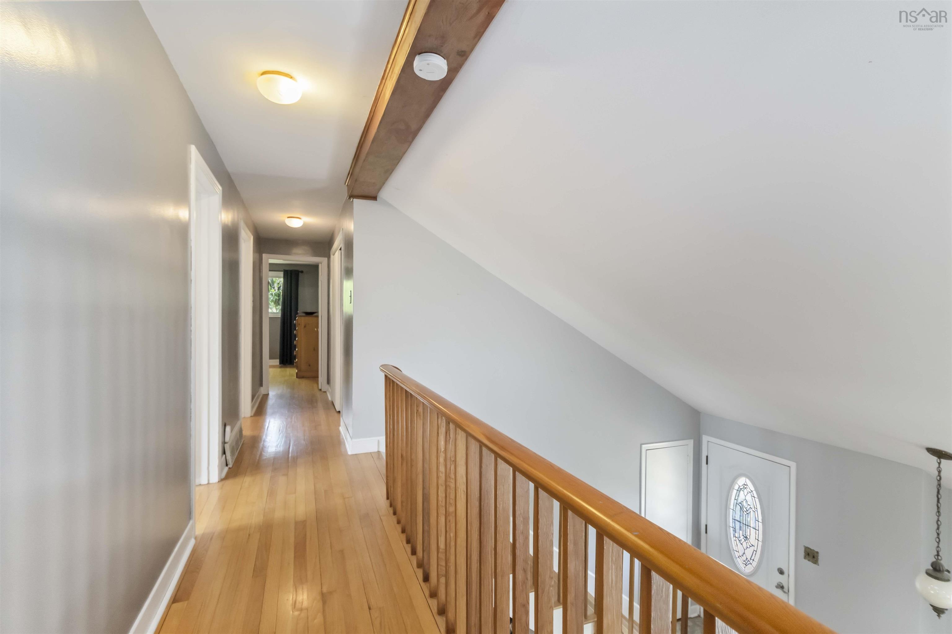 98 Wildwood Boulevard photo #32