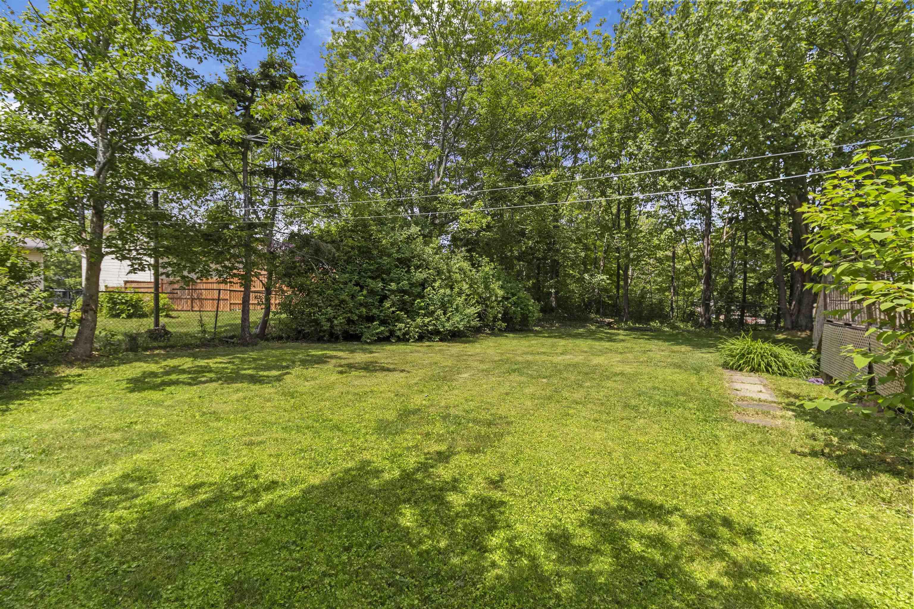 98 Wildwood Boulevard photo #44