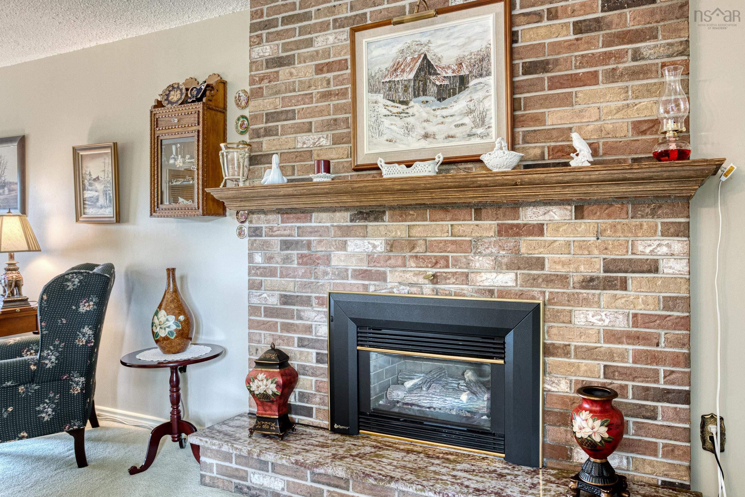 10 Wheatstone Heights photo #12