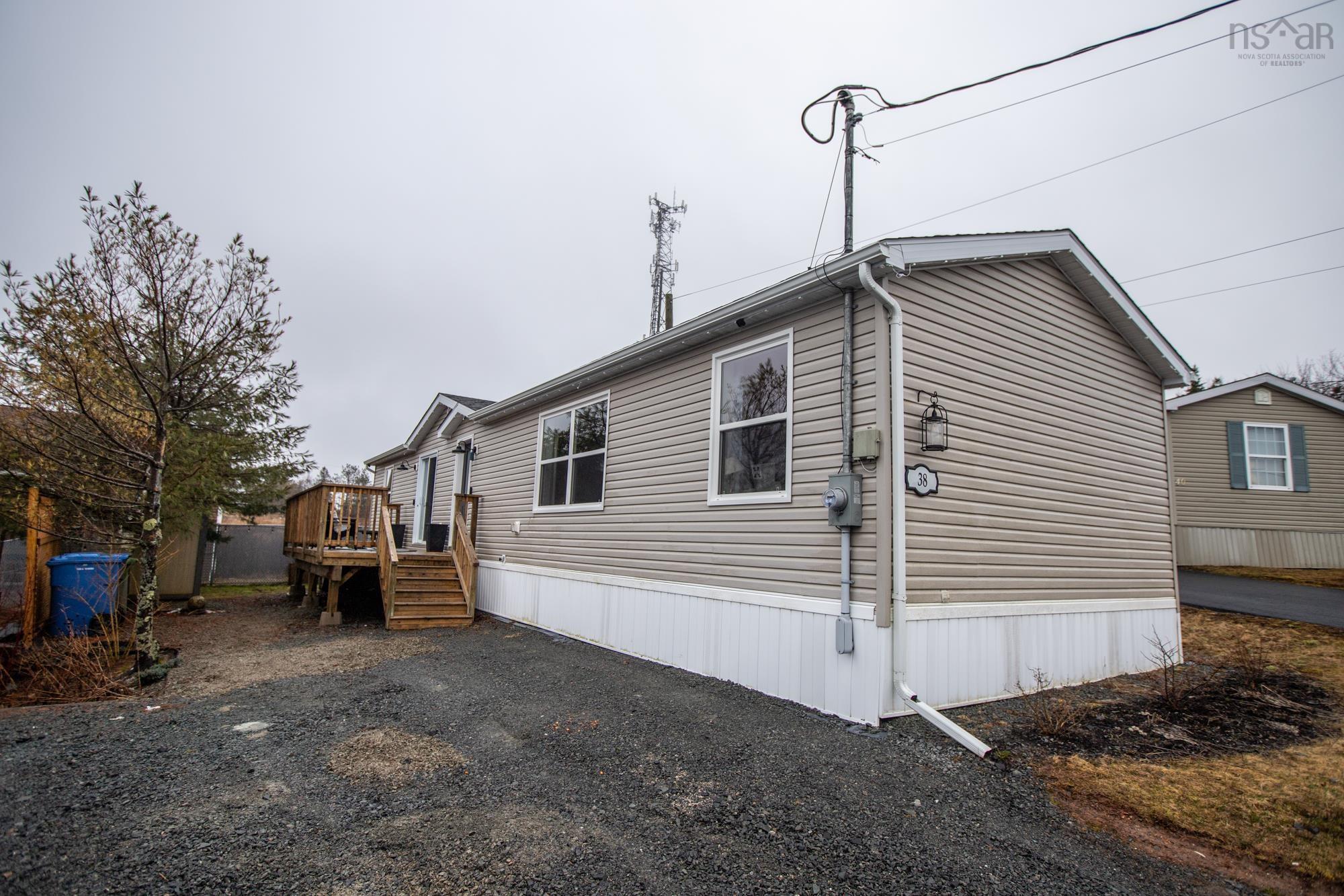 1 TREELINE CRT, HARRIETSFIELD, NS Photo 1