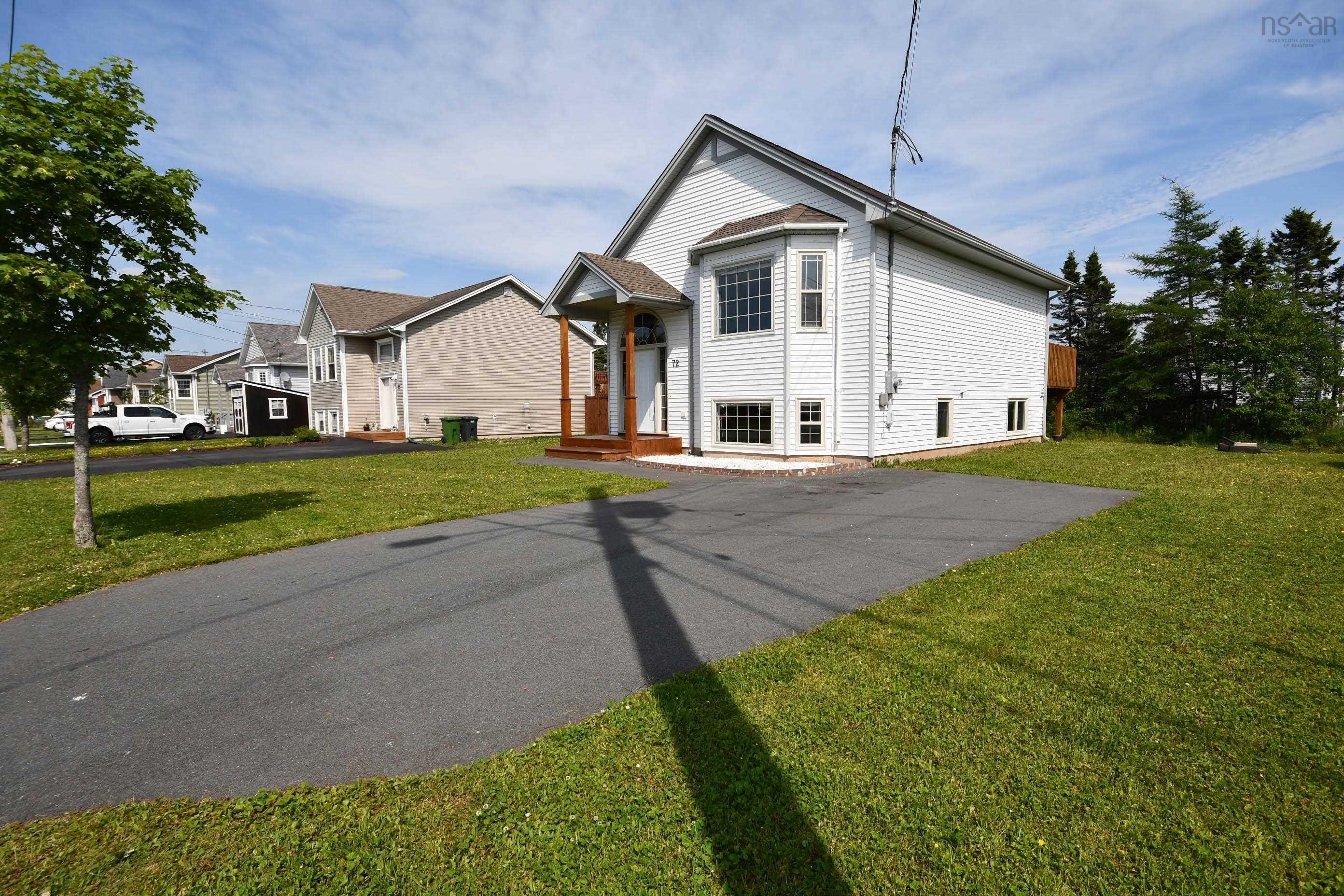 72 TAYLORWOOD LANE, EASTERN PASSAGE, NS