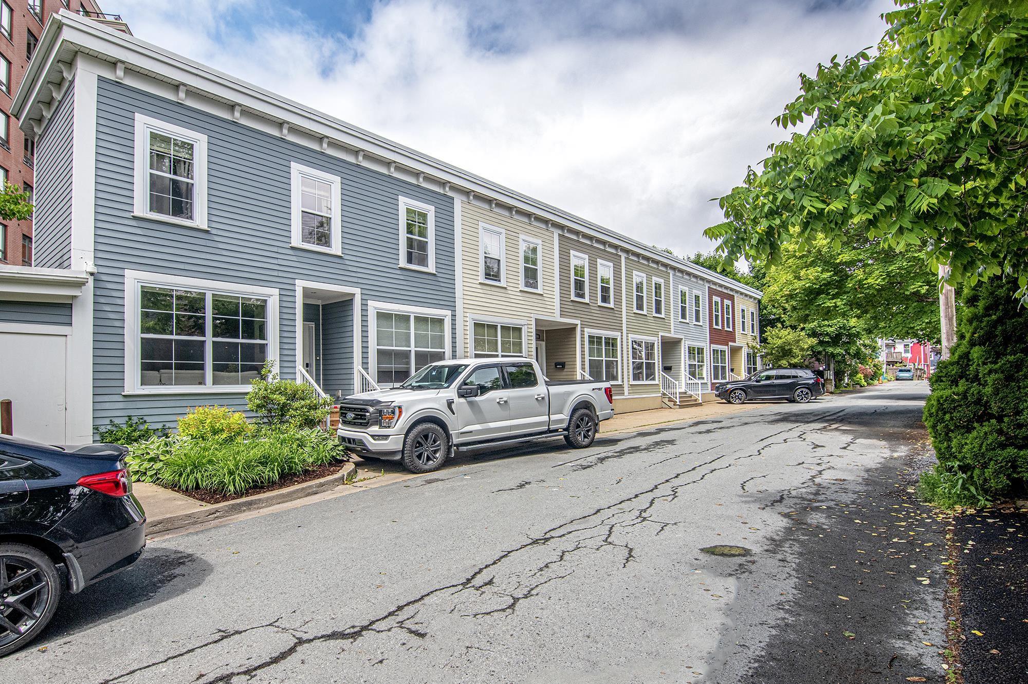 2370 PRINCESS PL, HALIFAX, NS