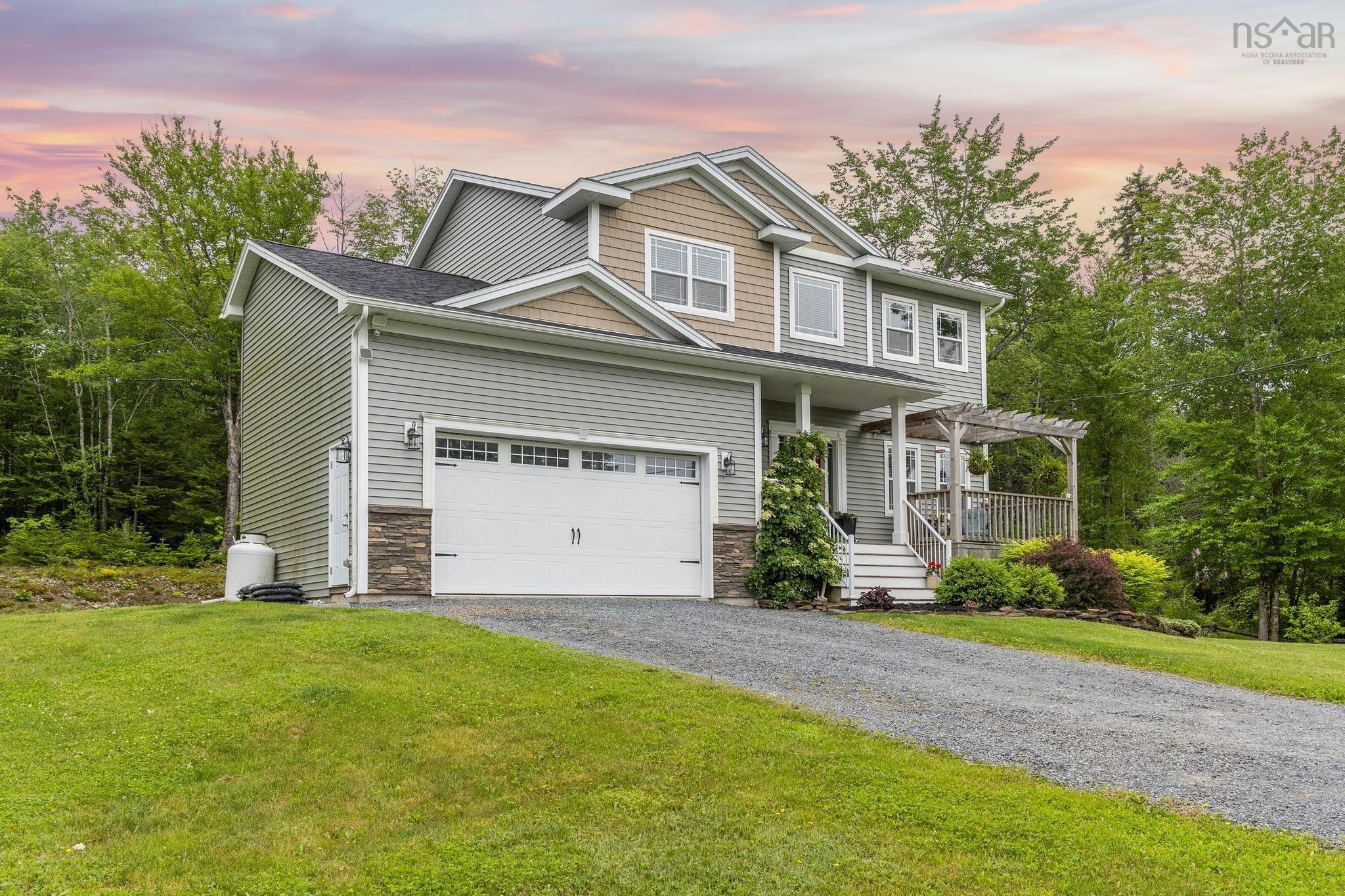 29 ALAA CRT, HAMMONDS PLAINS, NS Photo 1