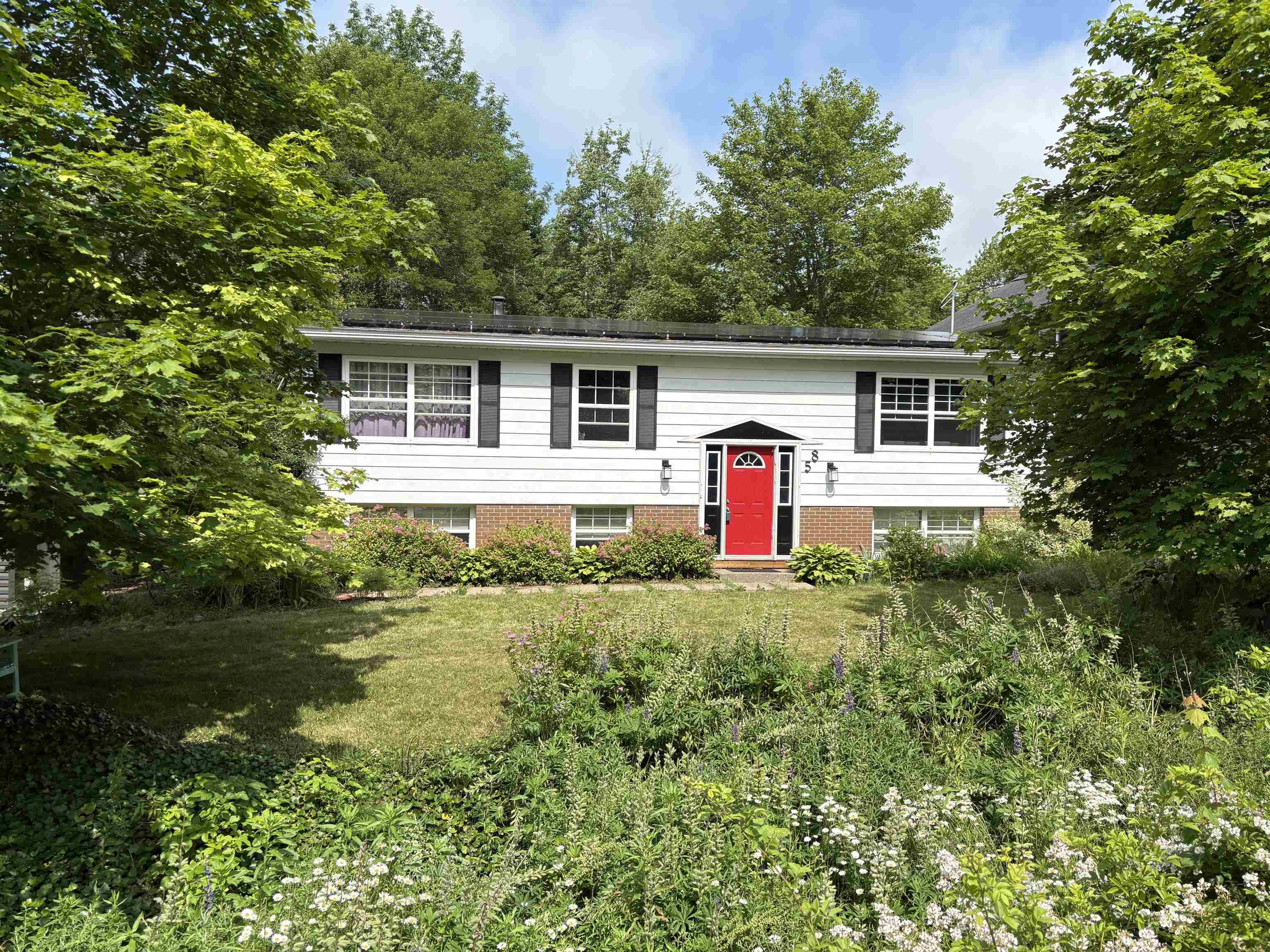58 MAJESTIC AVE, BEAVER BANK, NS Photo 1