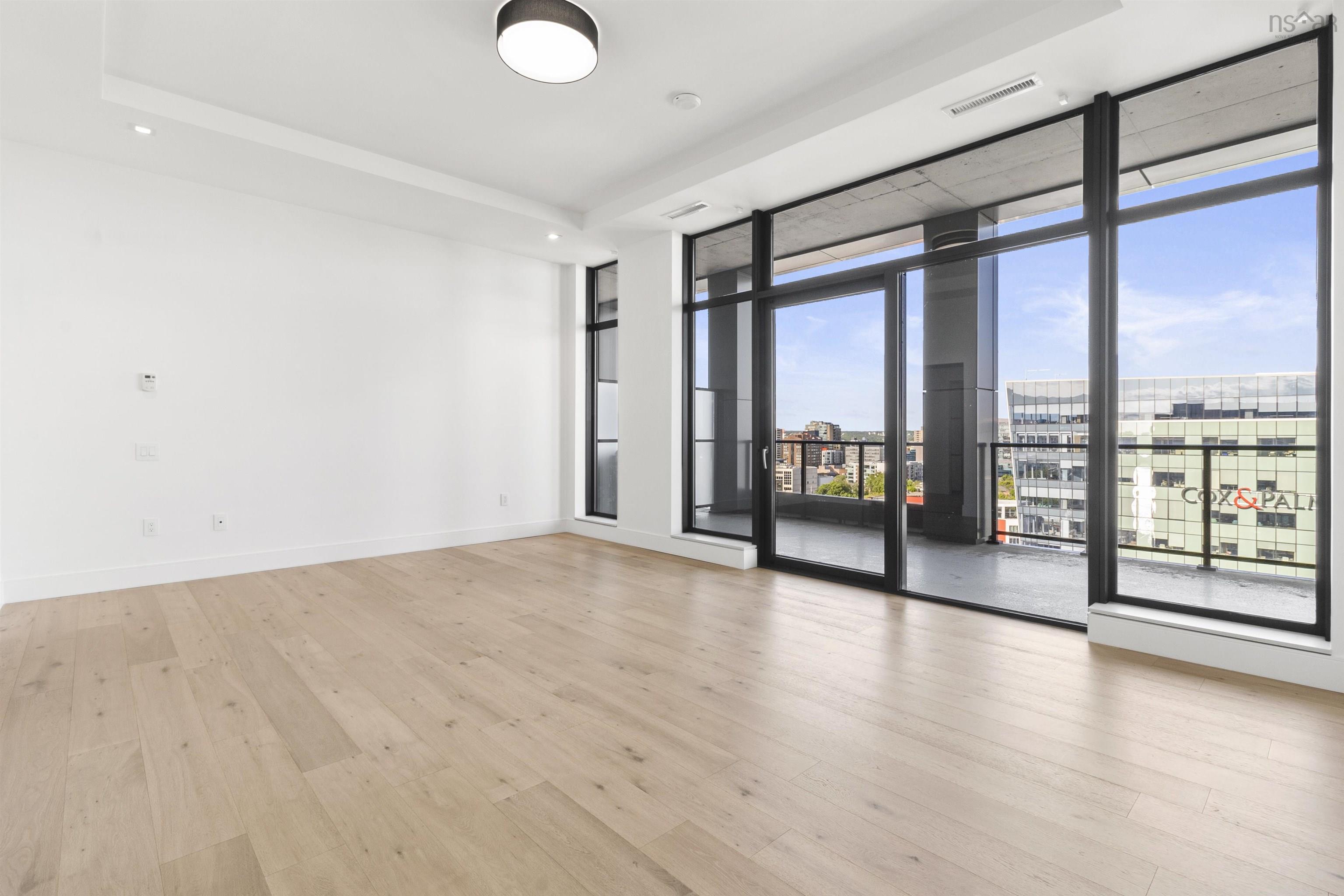 2301 1650 Granville Street photo #25