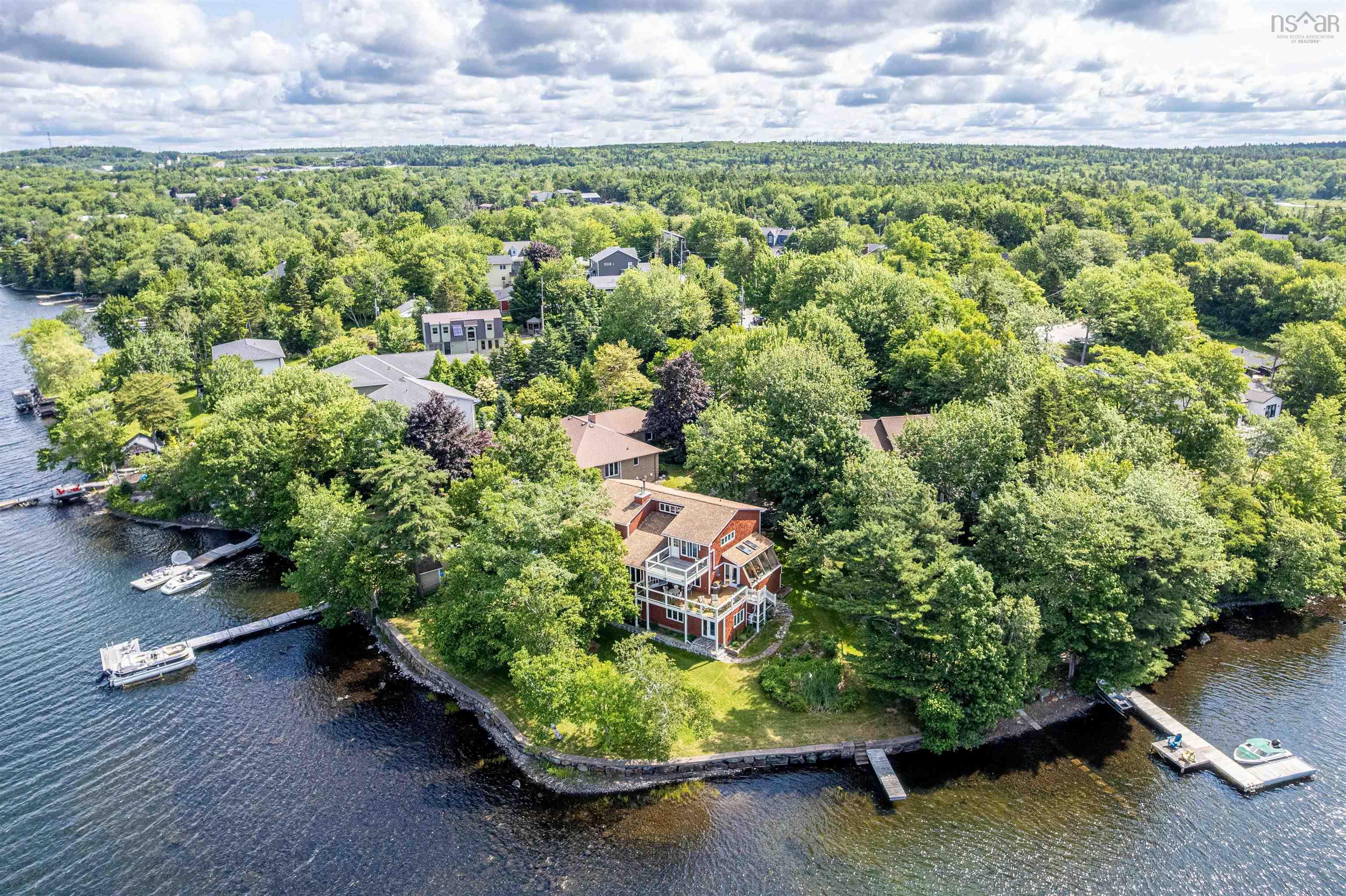 30 SUNSET DR, DARTMOUTH, NS Photo 1