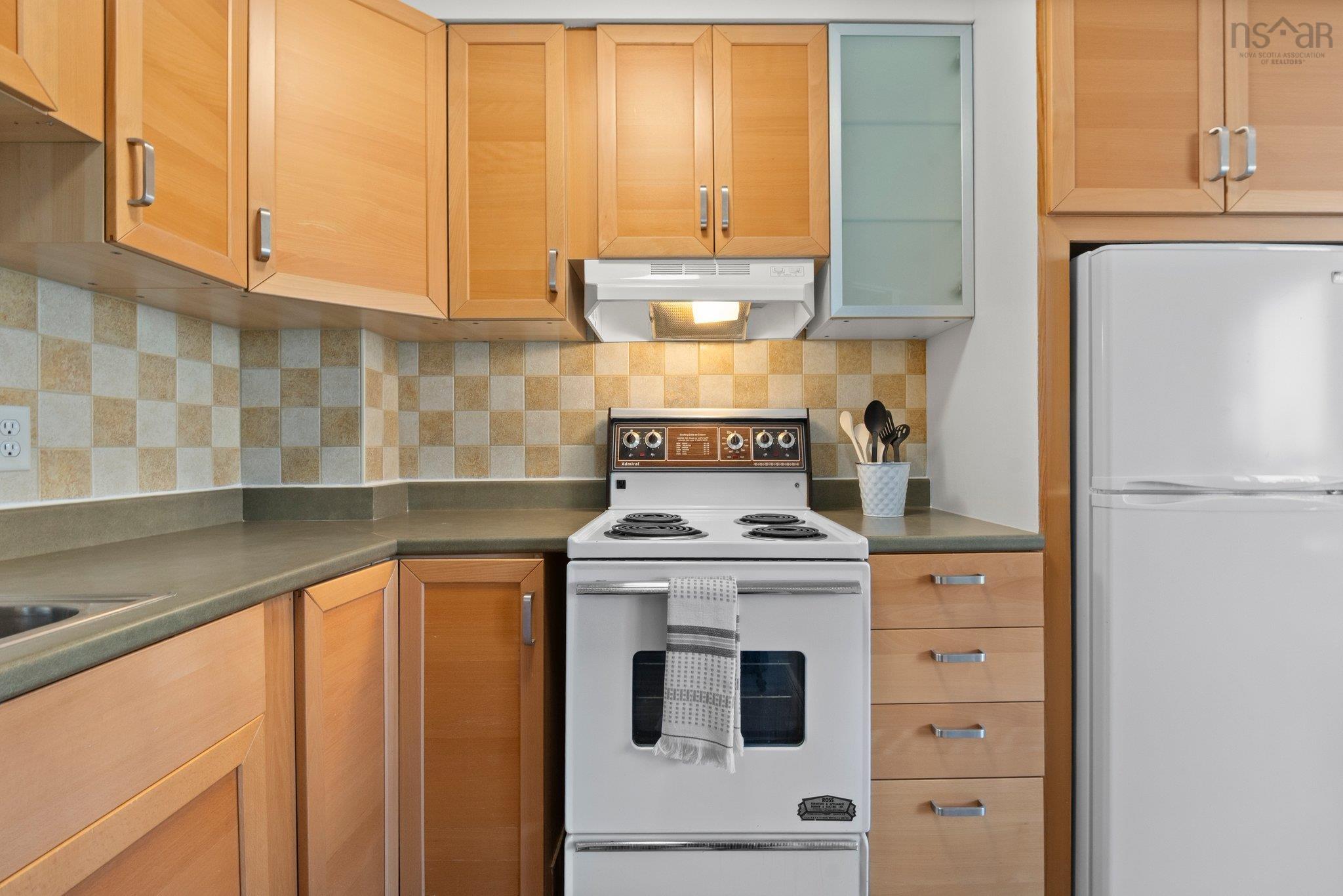 5959 SPRING GARDEN RD, UNIT 705, HALIFAX, NS