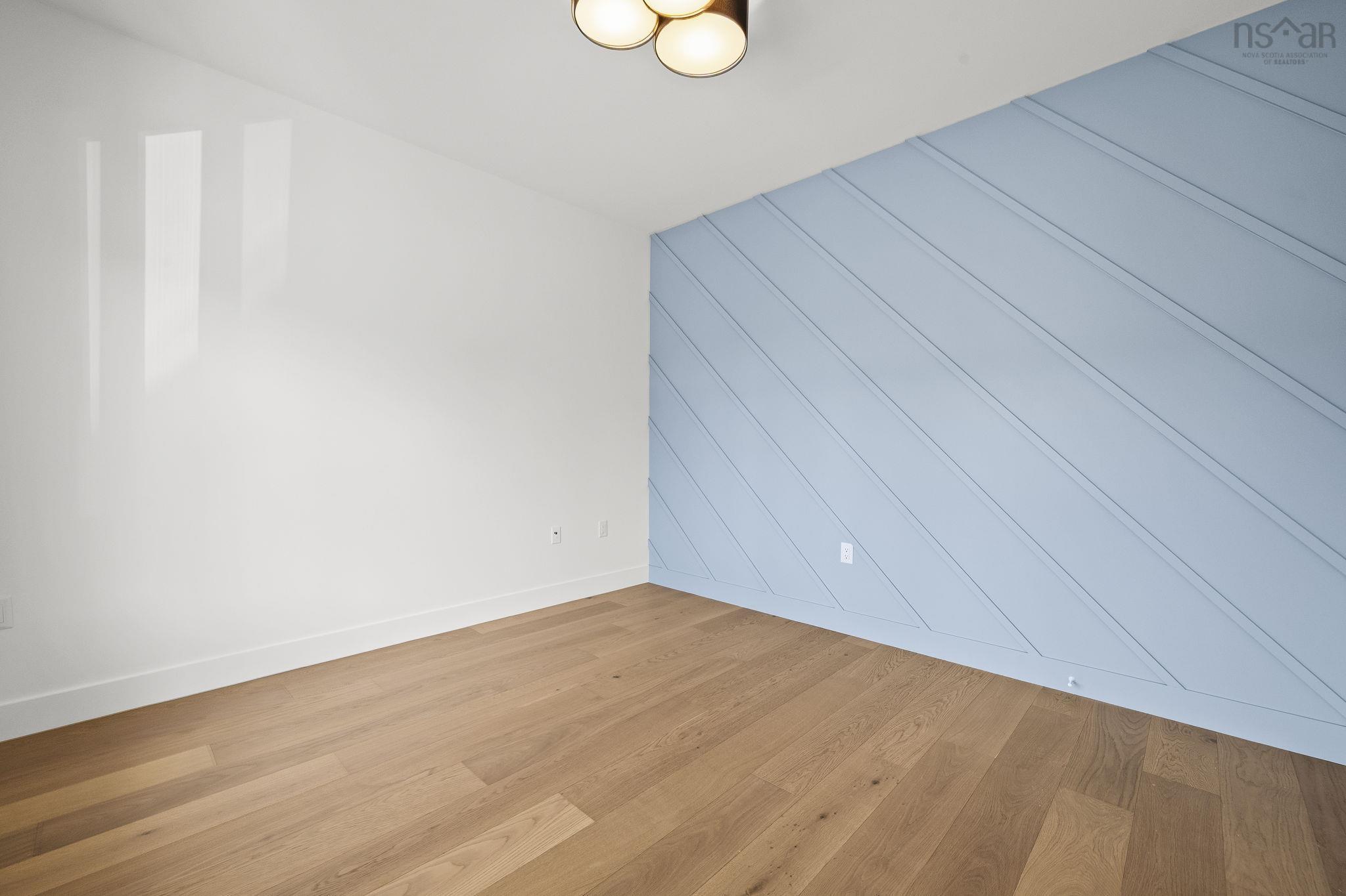 170 Olive Avenue photo #16