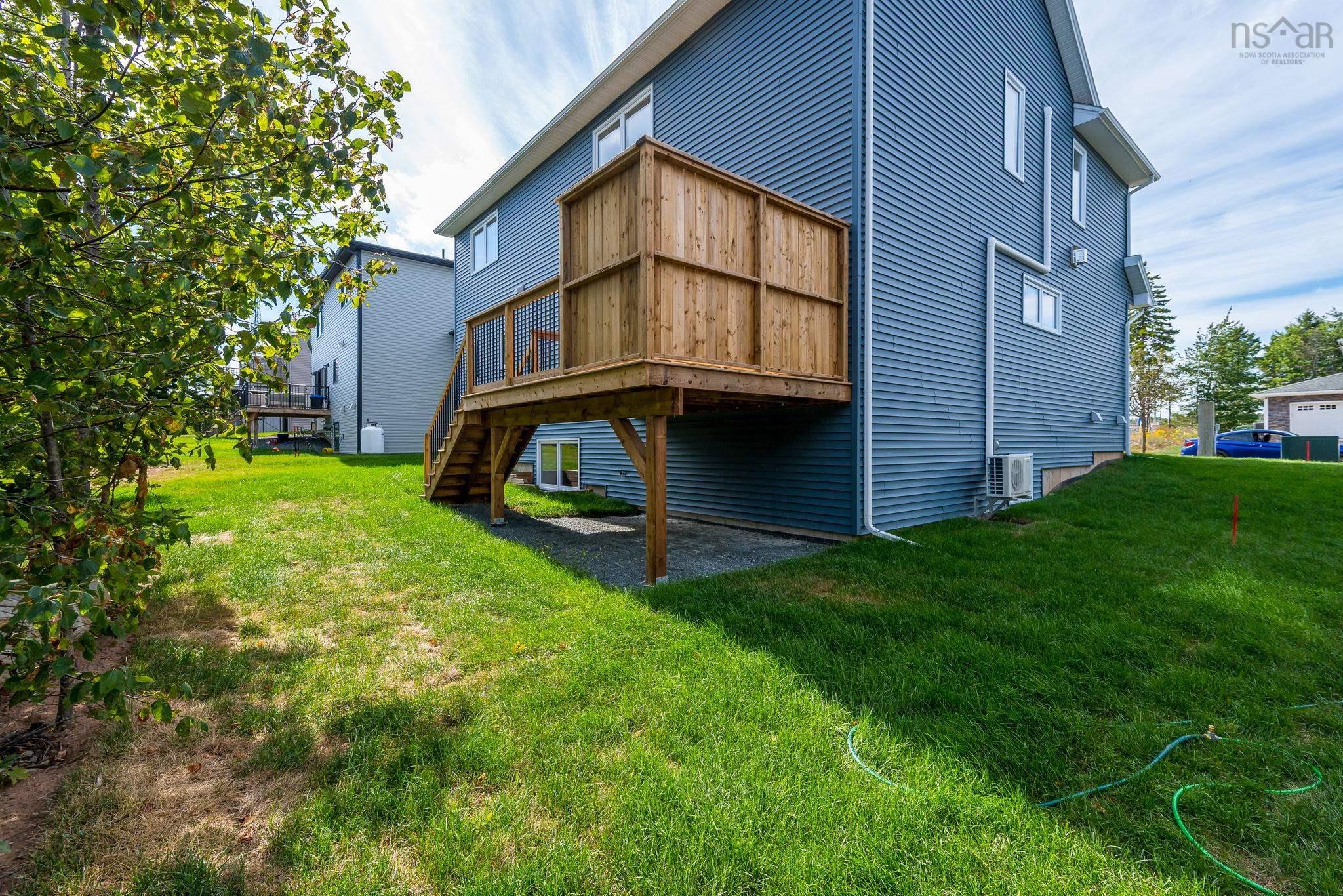 170 Olive Avenue photo #4