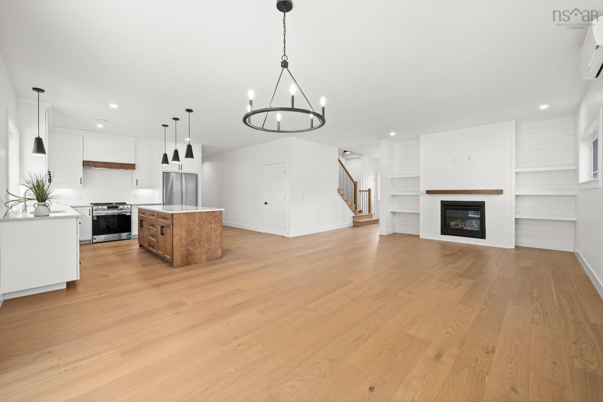 170 Olive Avenue photo #8