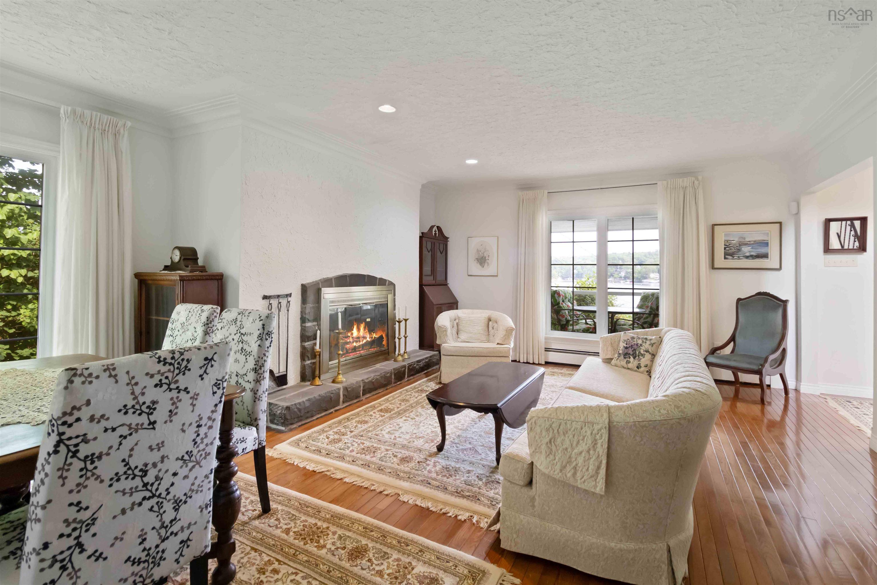 11 Keefe Road photo #12