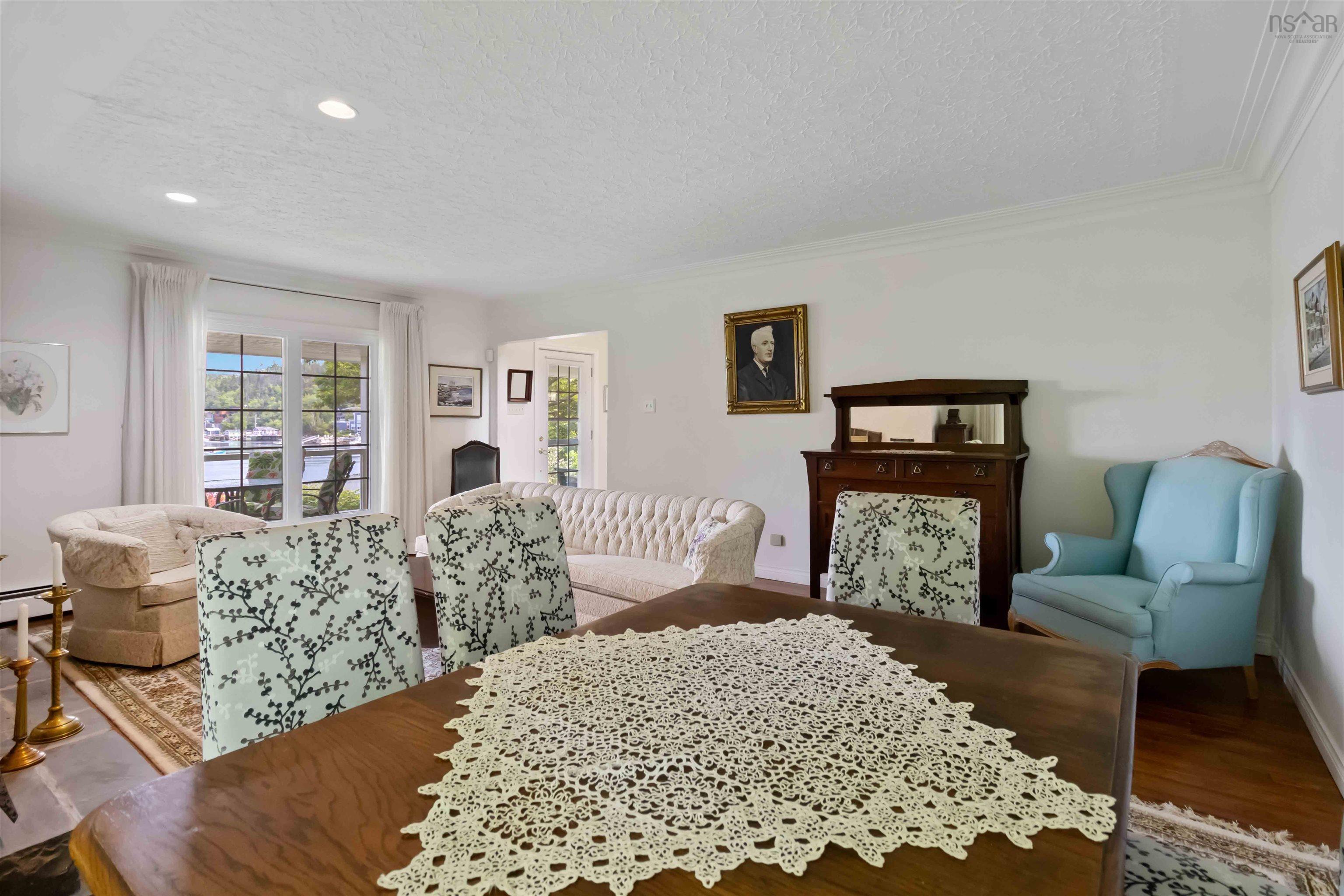 11 Keefe Road photo #15