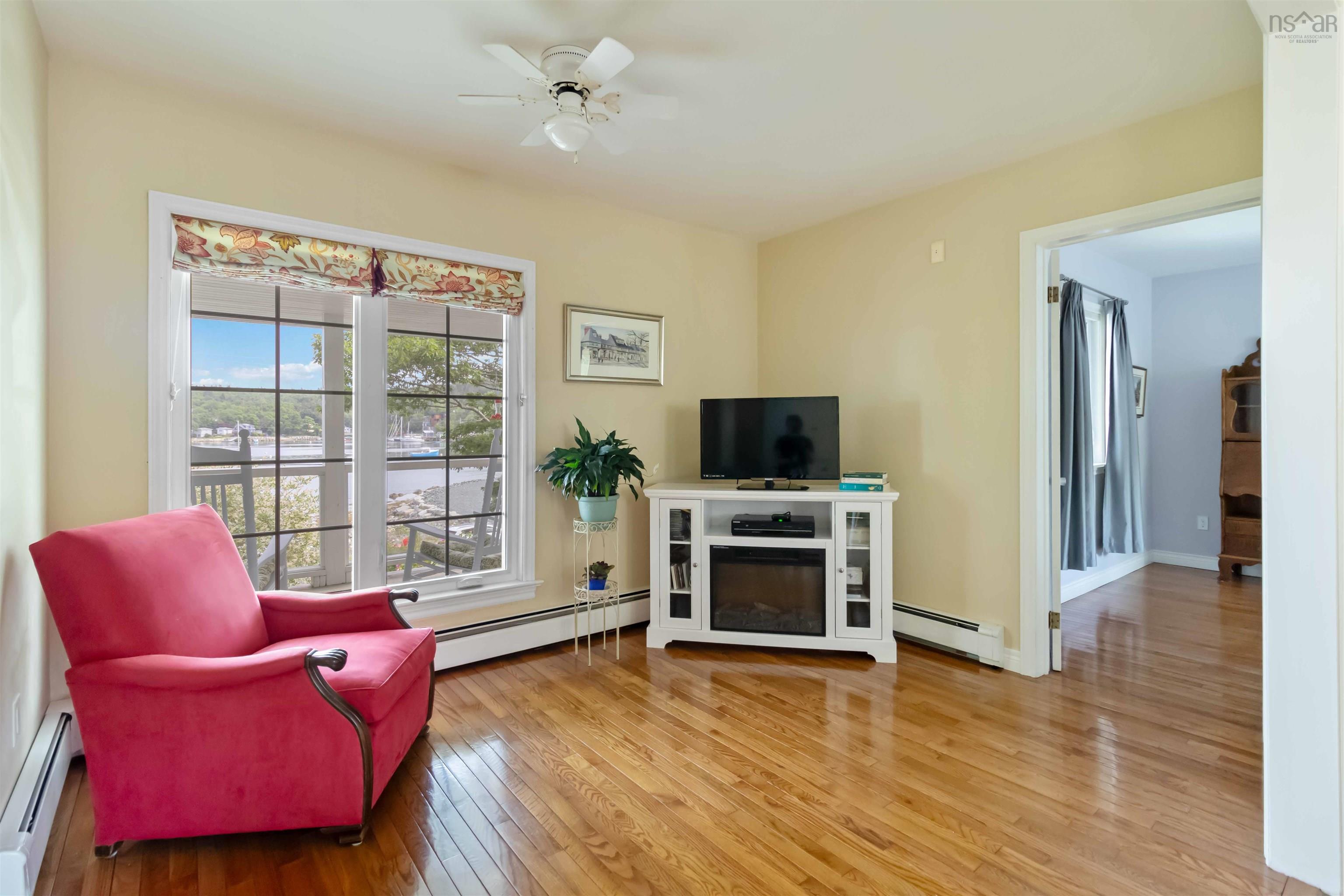 11 Keefe Road photo #19