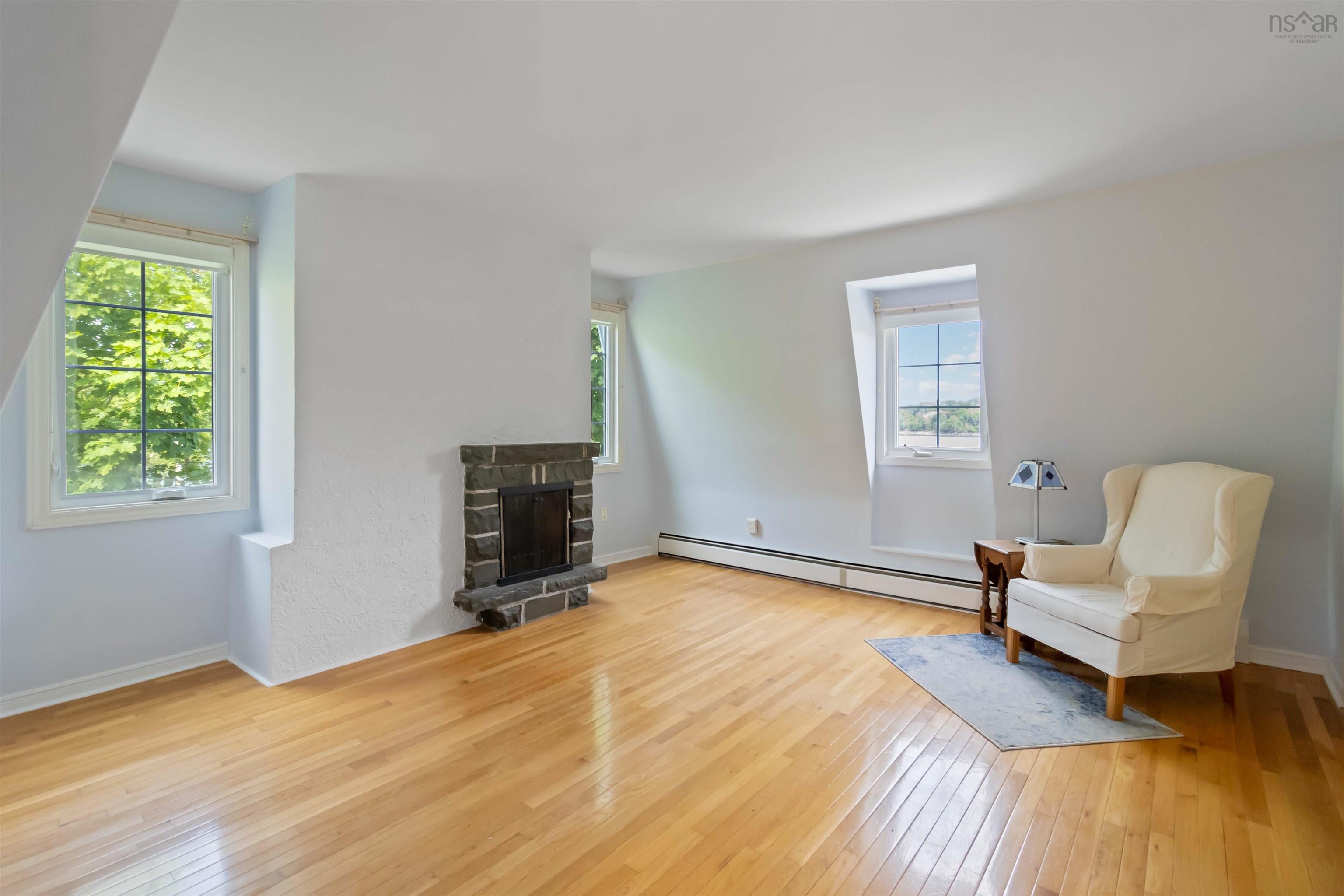 11 Keefe Road photo #41