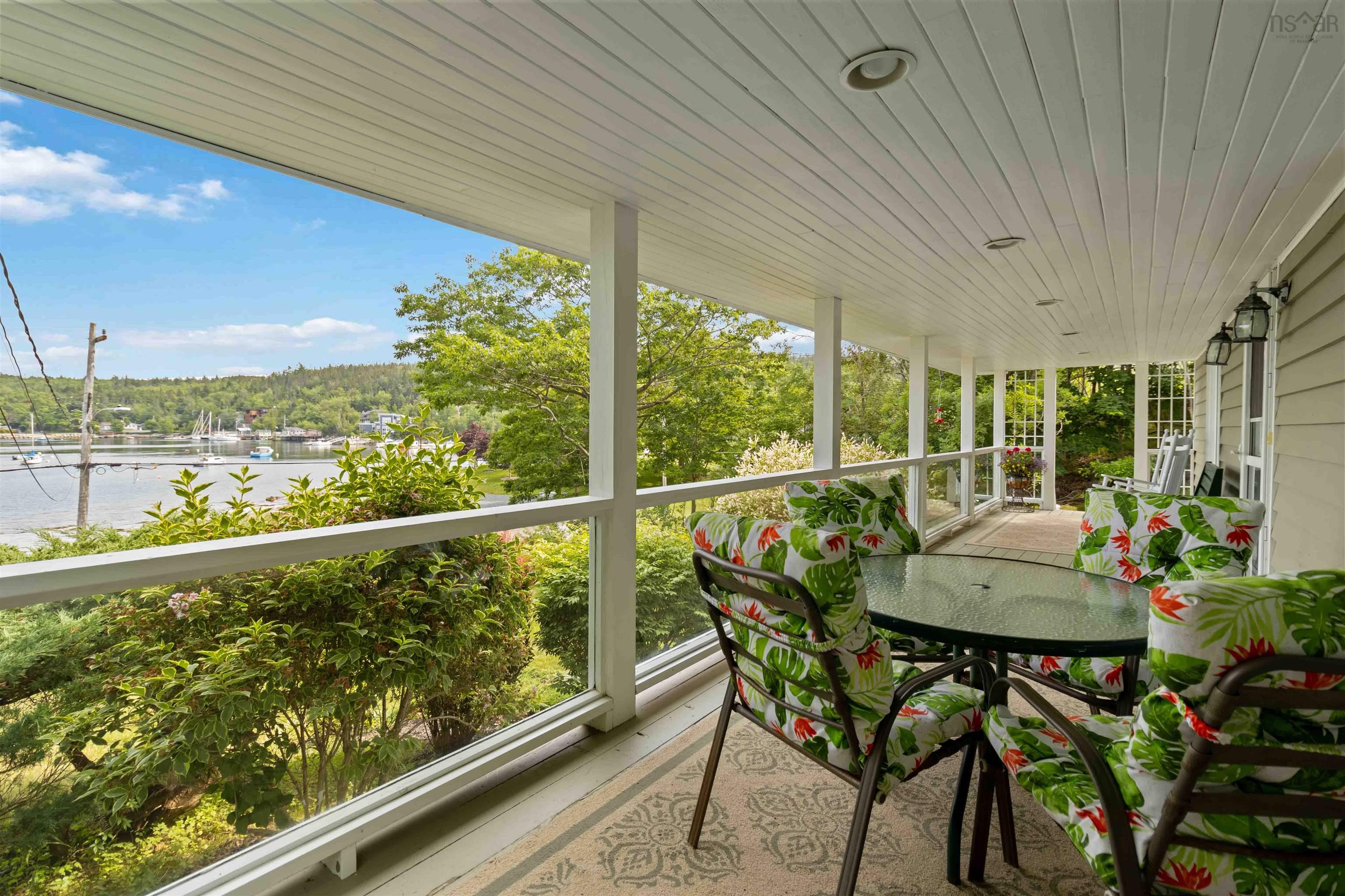 11 Keefe Road photo #44