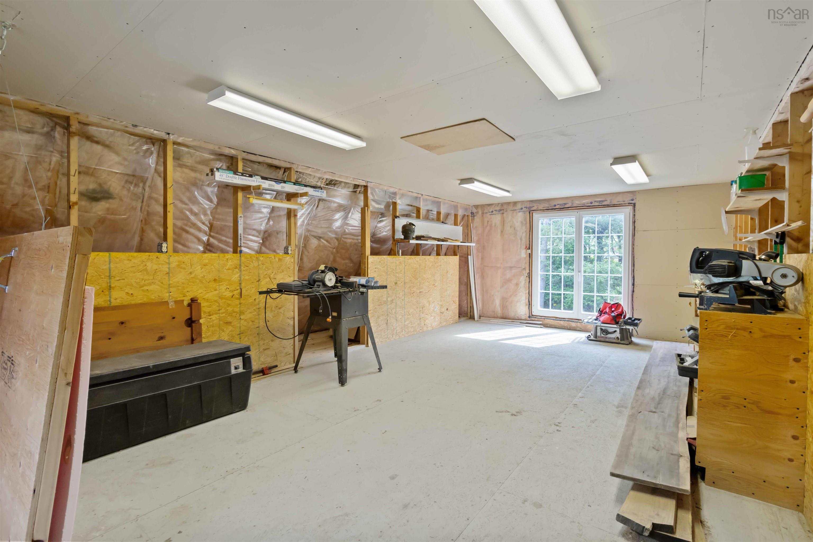 11 Keefe Road photo #46