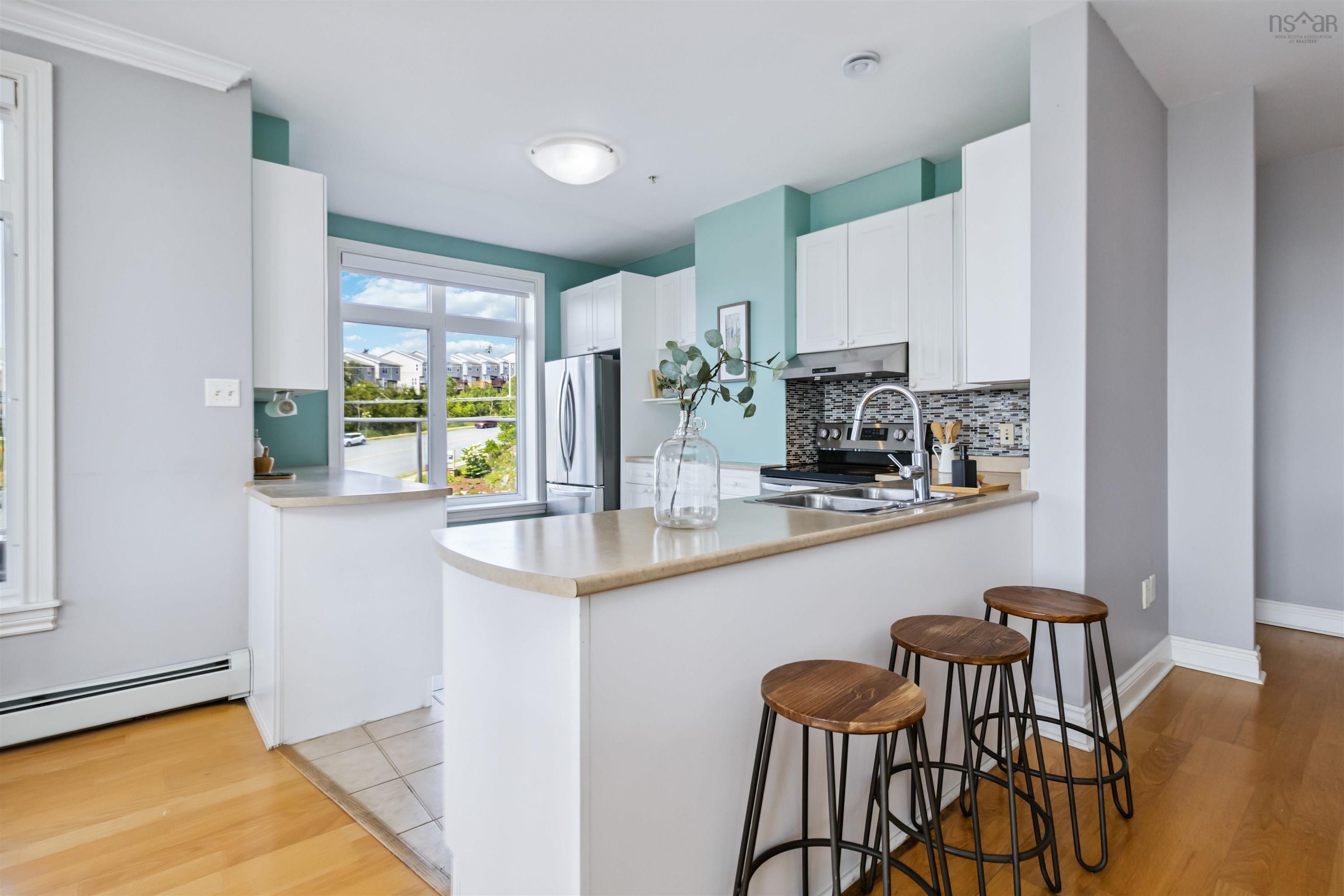 110 53 Bedros Lane photo #14