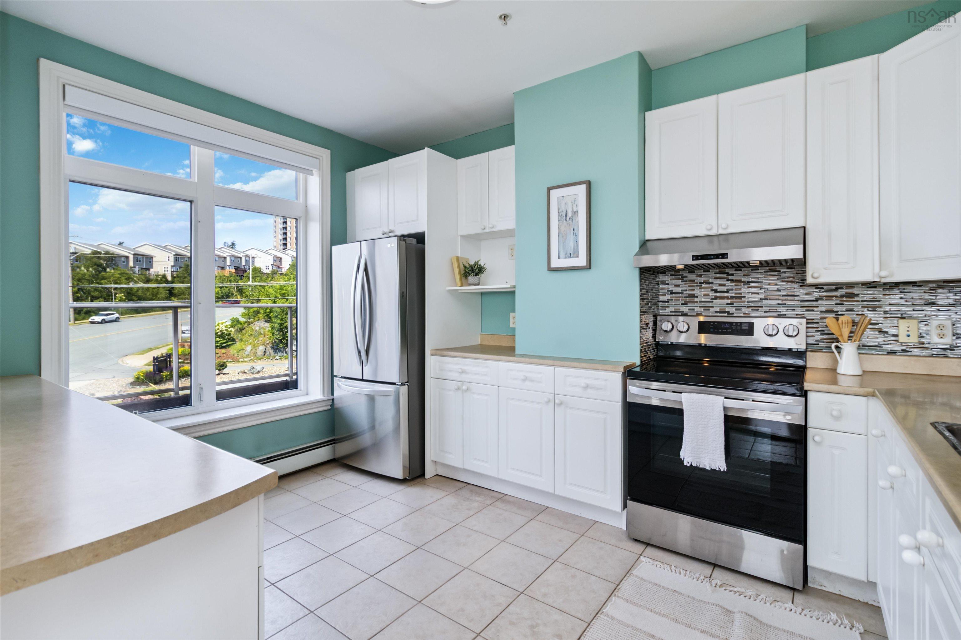 110 53 Bedros Lane photo #16