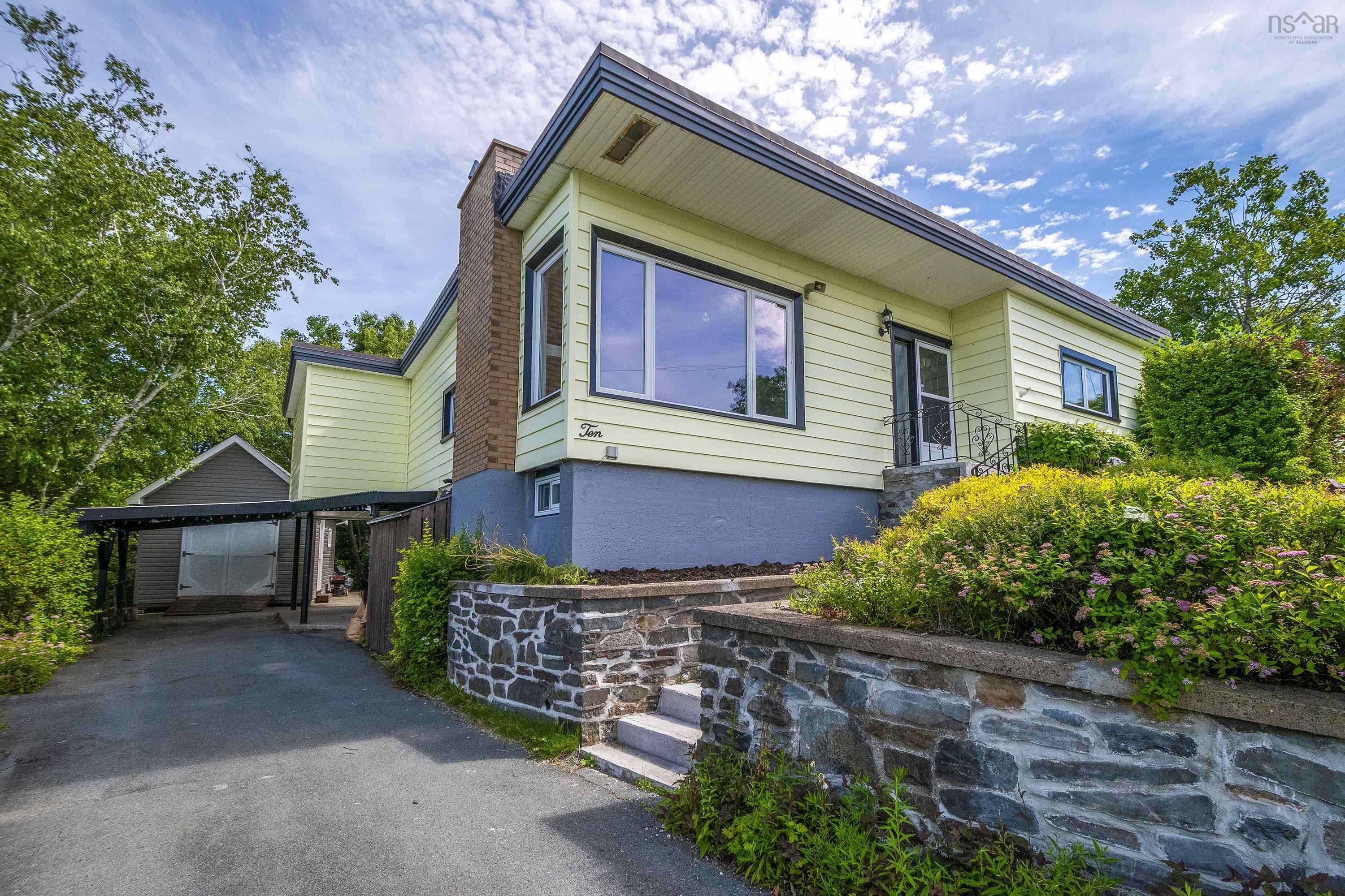 10 FORWARD AVE, HALIFAX, NS Photo 1