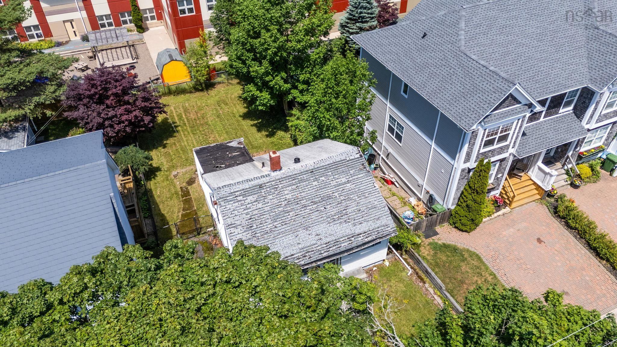 6519 Chester Avenue photo #5