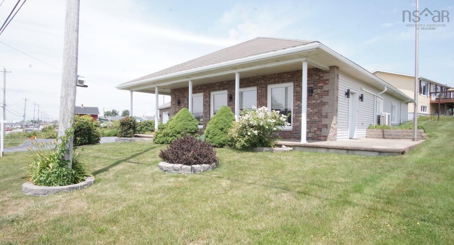 1638 Shore Road photo #2