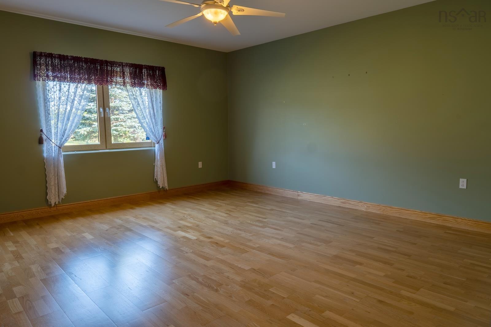 1638 Shore Road photo #11