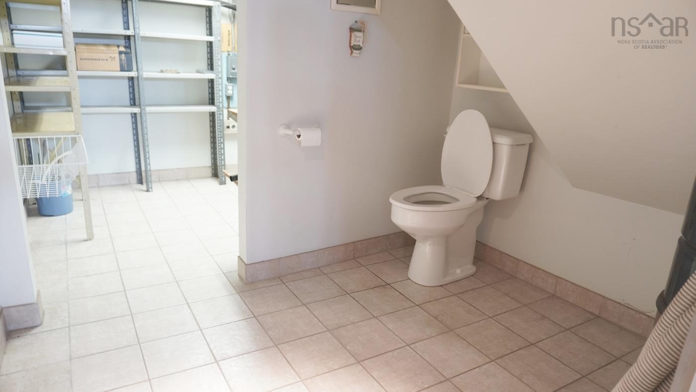 1638 Shore Road photo #21