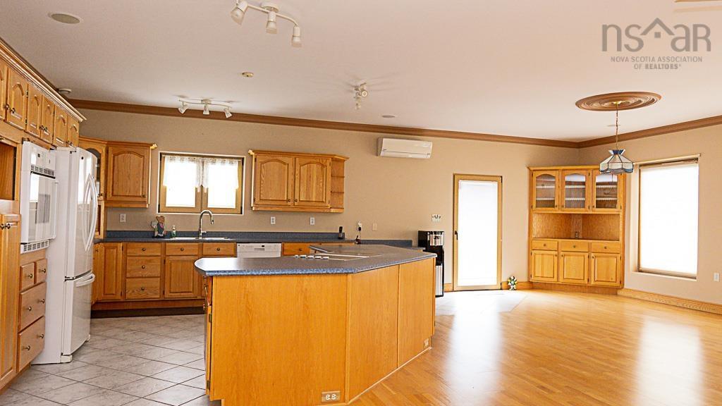 1638 Shore Road photo #7