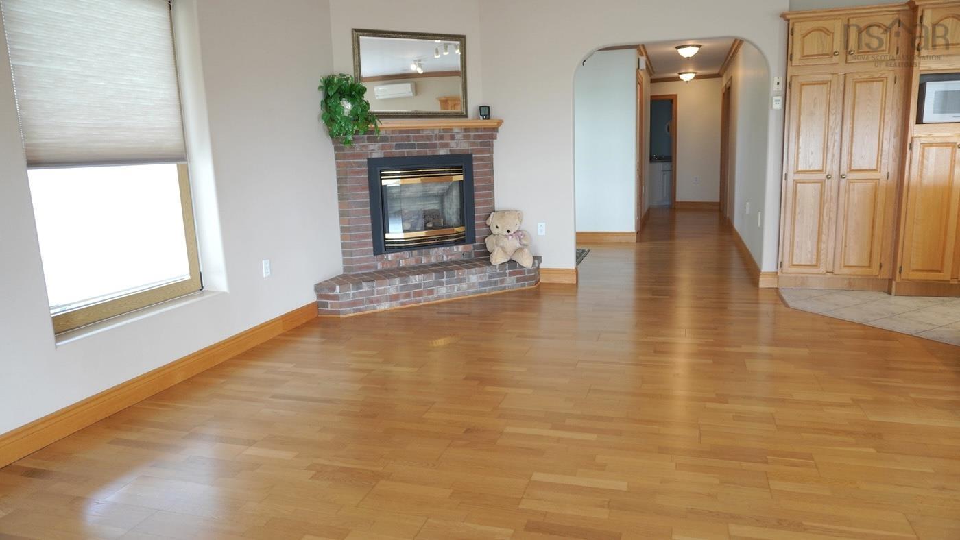 1638 Shore Road photo #9