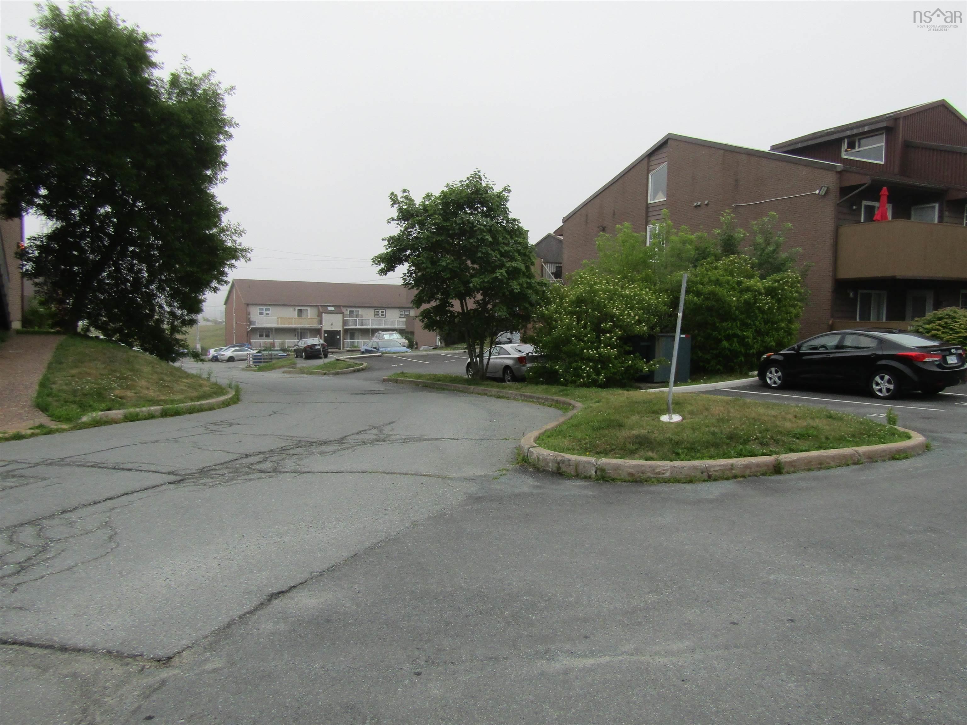 13 5 Rose Way photo #3