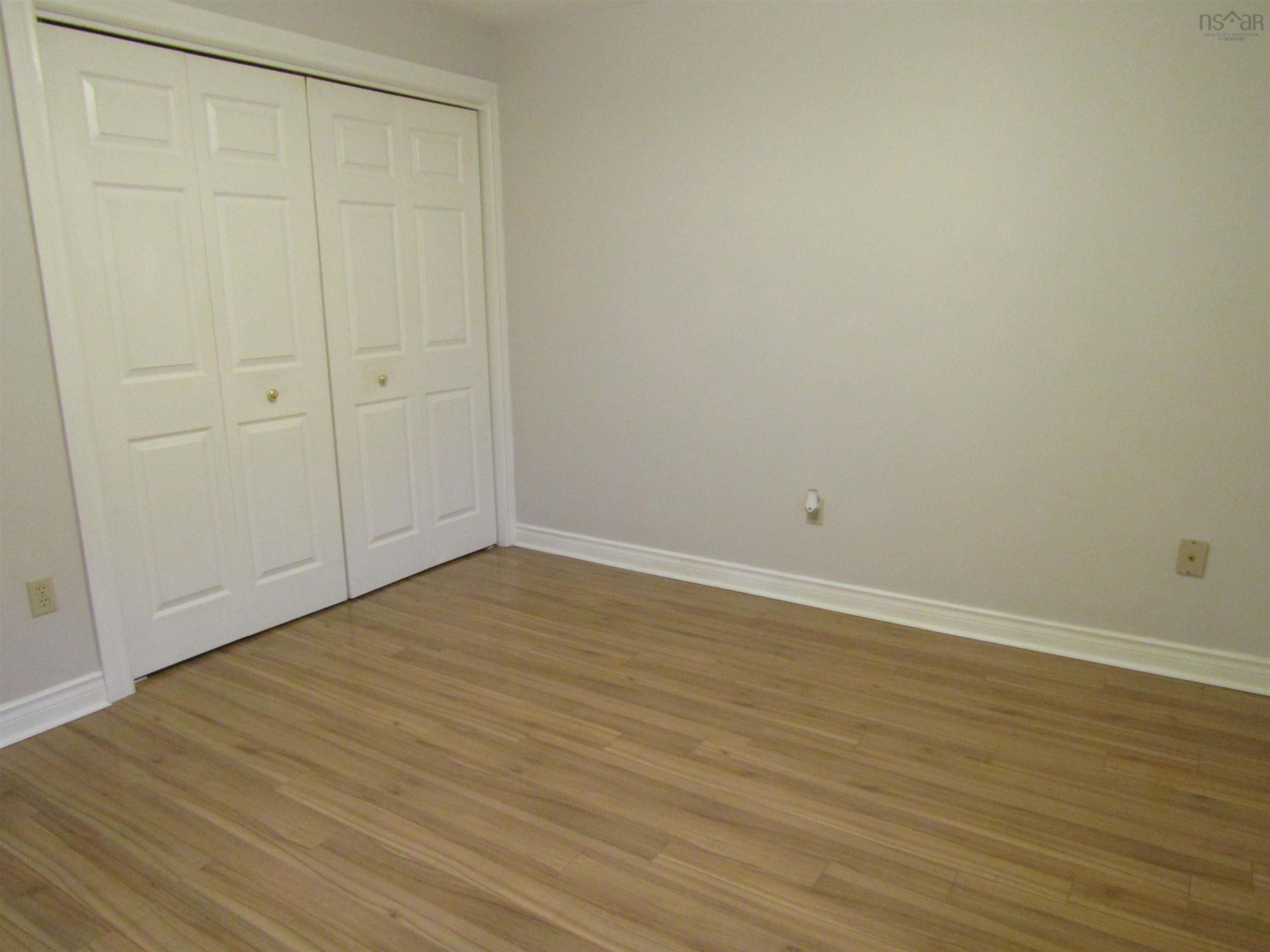 13 5 Rose Way photo #23