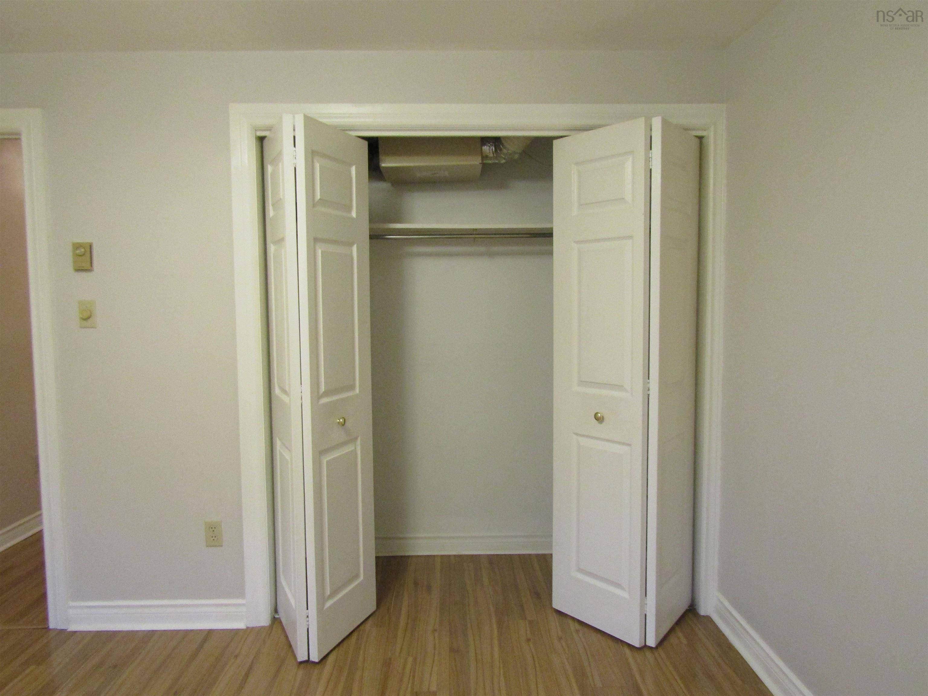 13 5 Rose Way photo #24